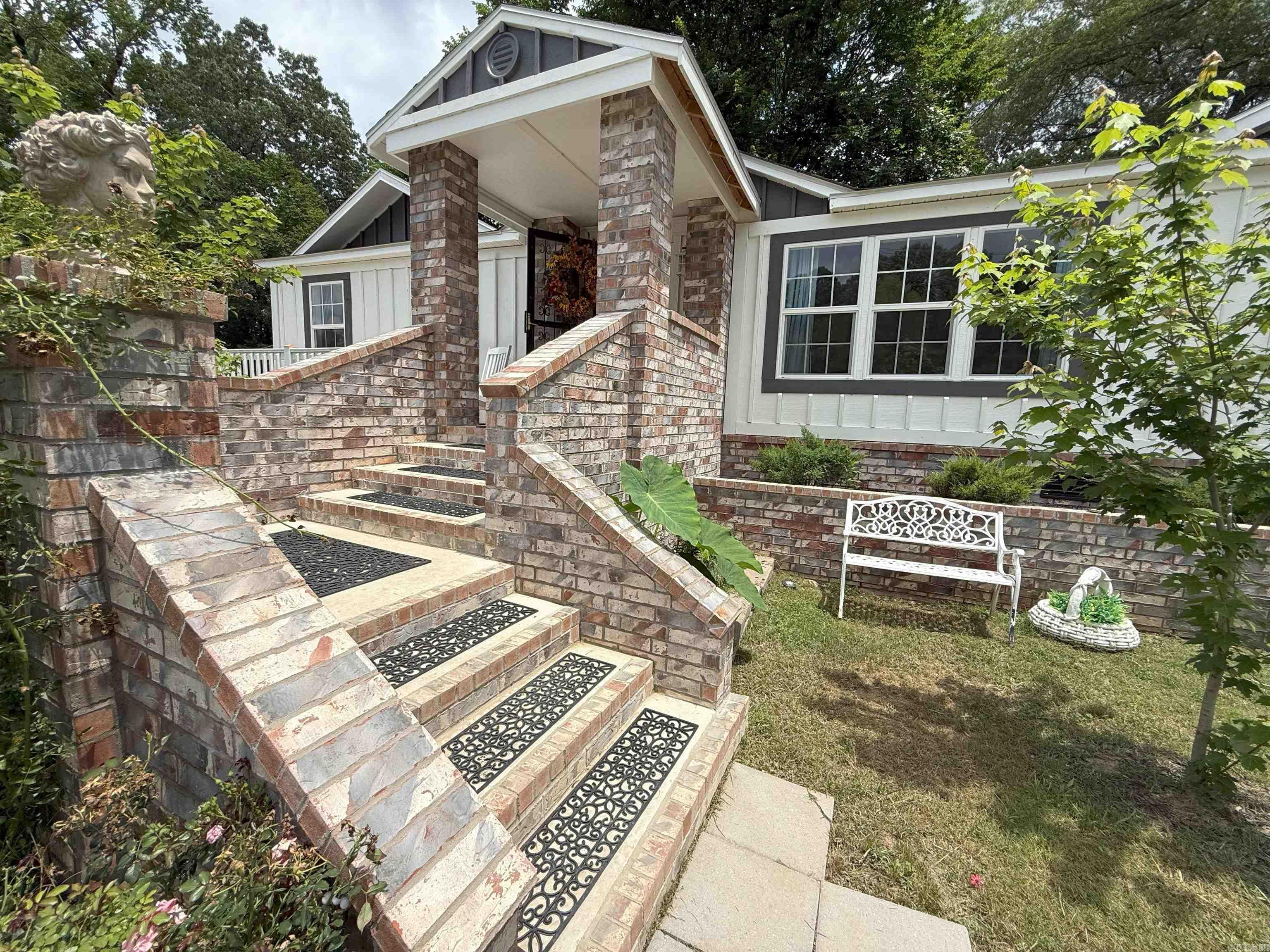 129 Mcclain St  Hot Springs, AR