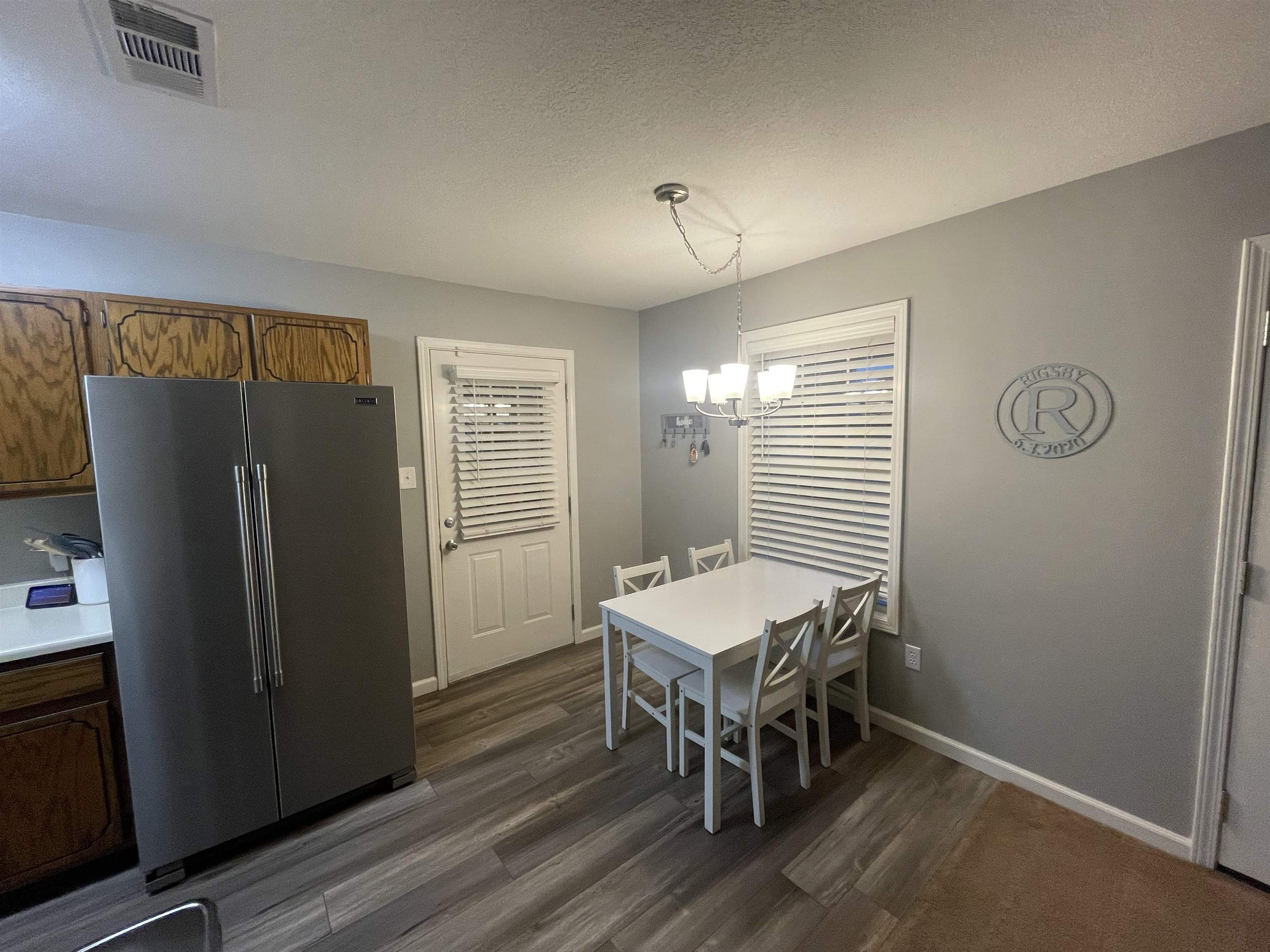 325  Sharon  Trumann, AR
