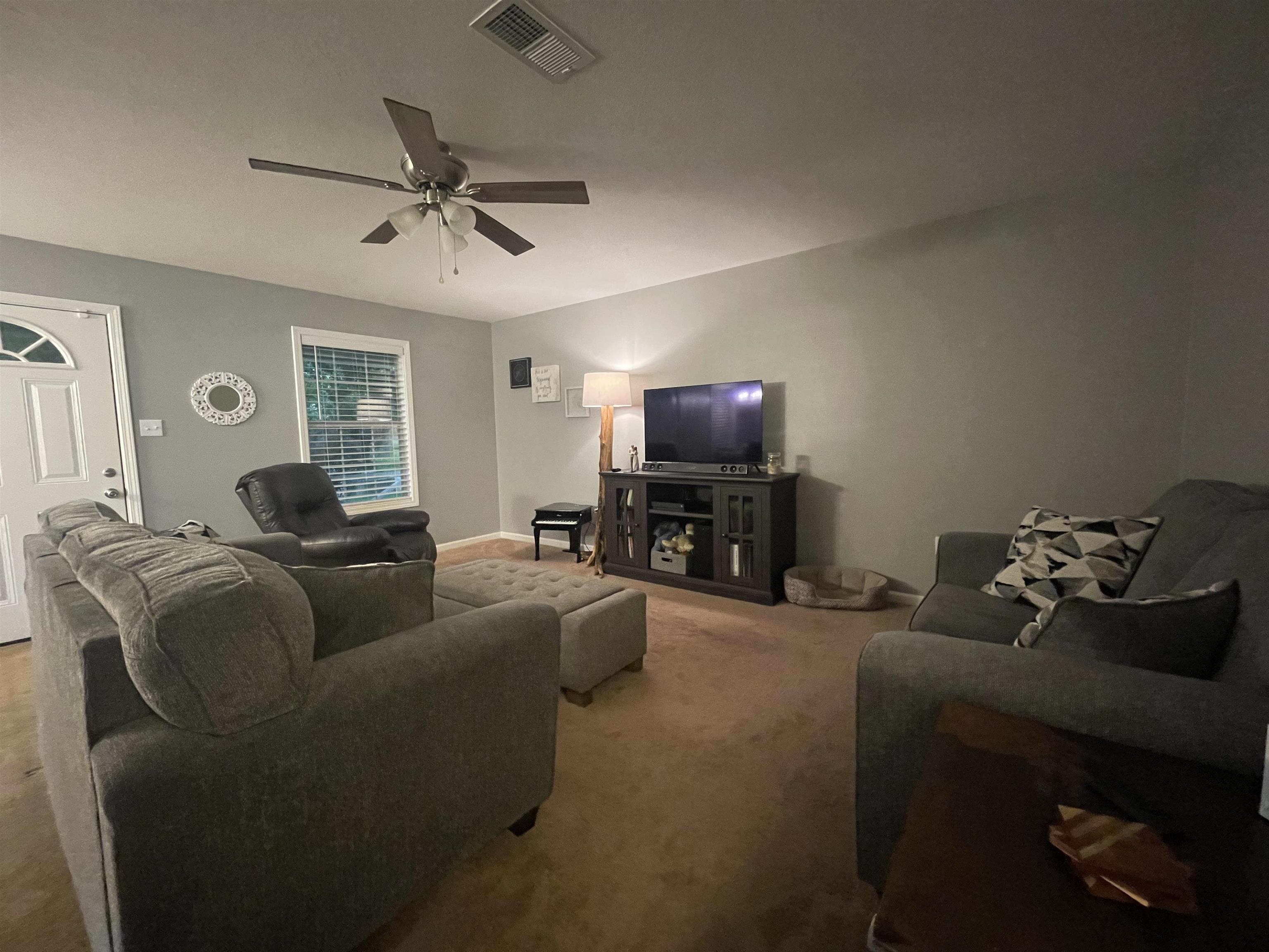 325  Sharon  Trumann, AR