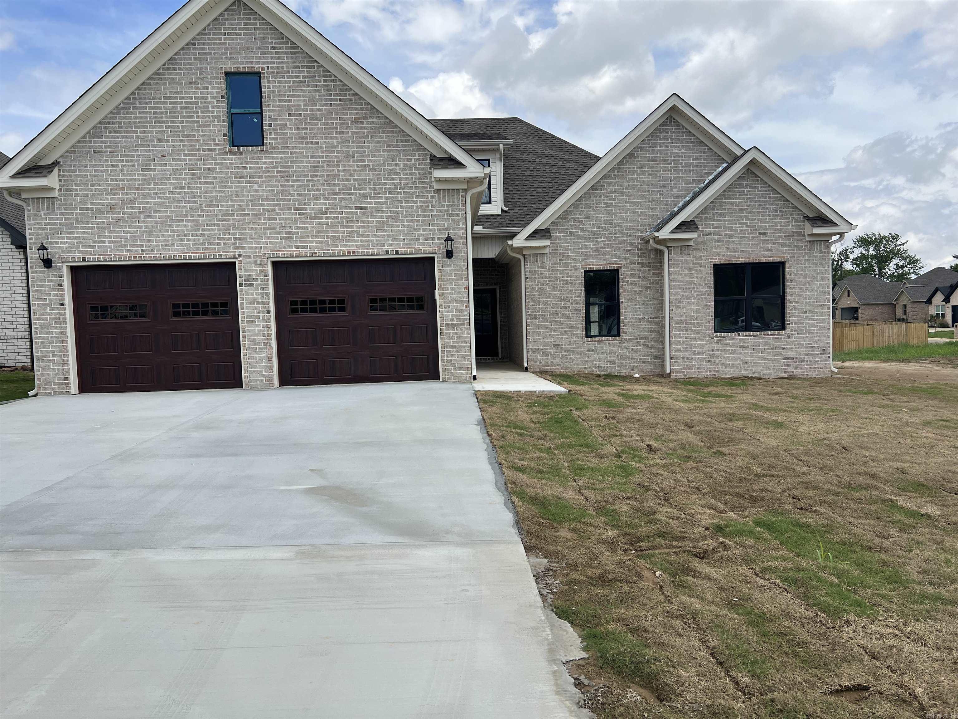 2309 S 20th Paragould, AR 72450