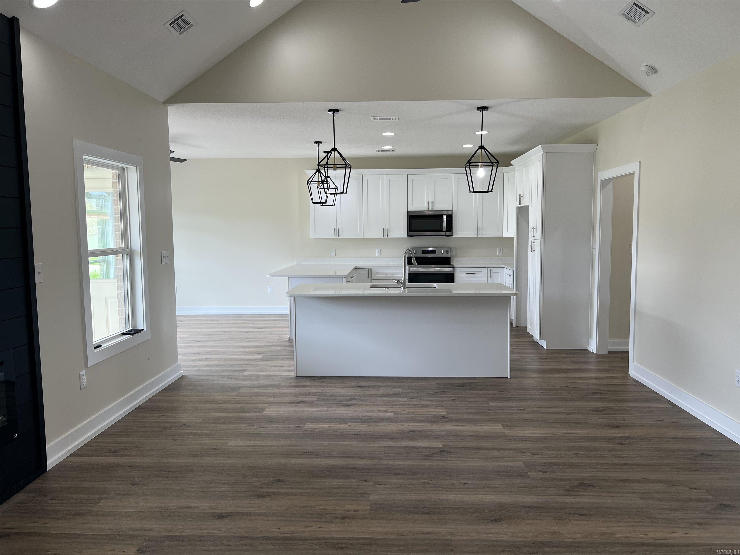 2309 S 20th Paragould, AR 72450