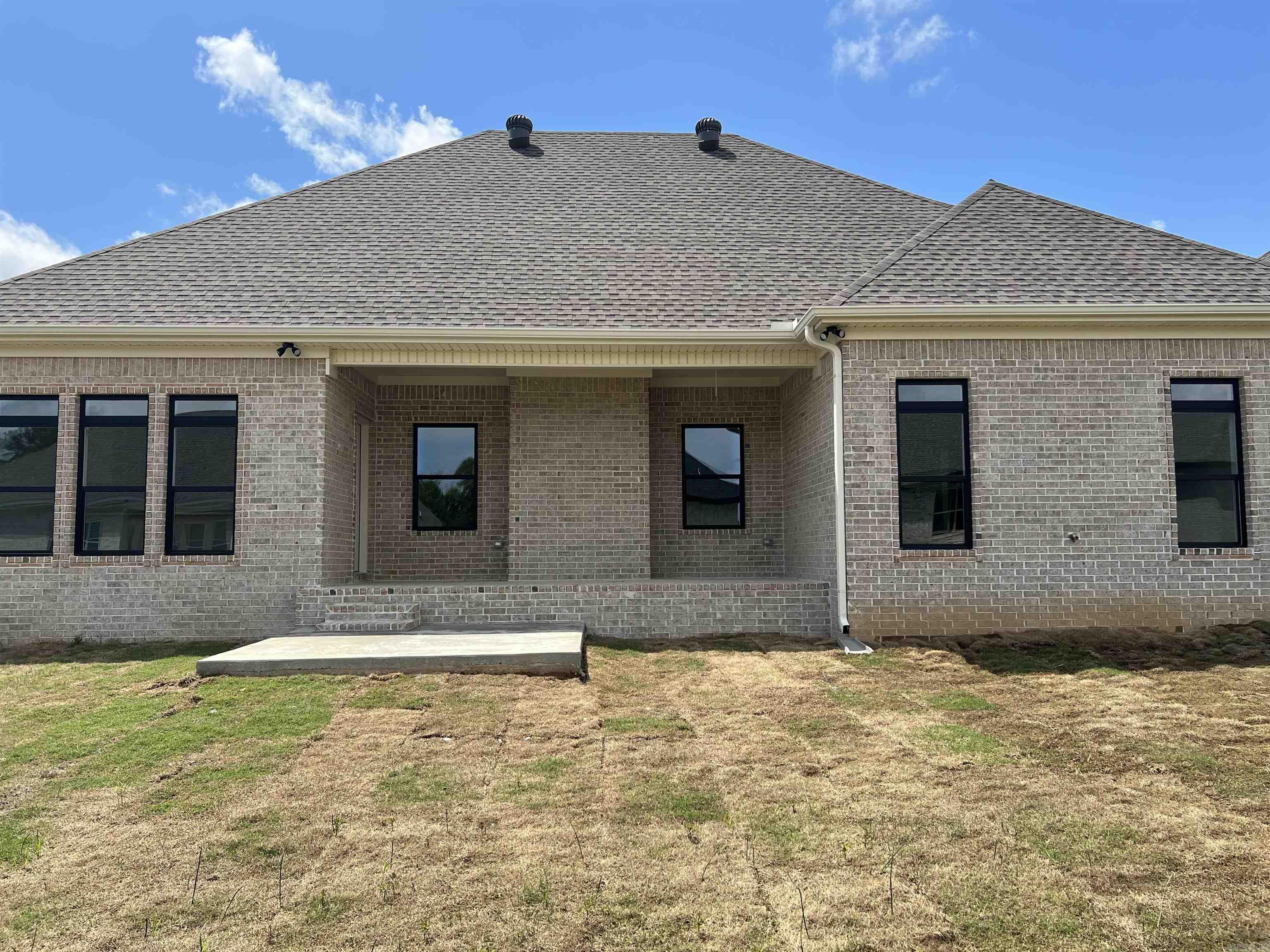2309 S 20th Paragould, AR 72450