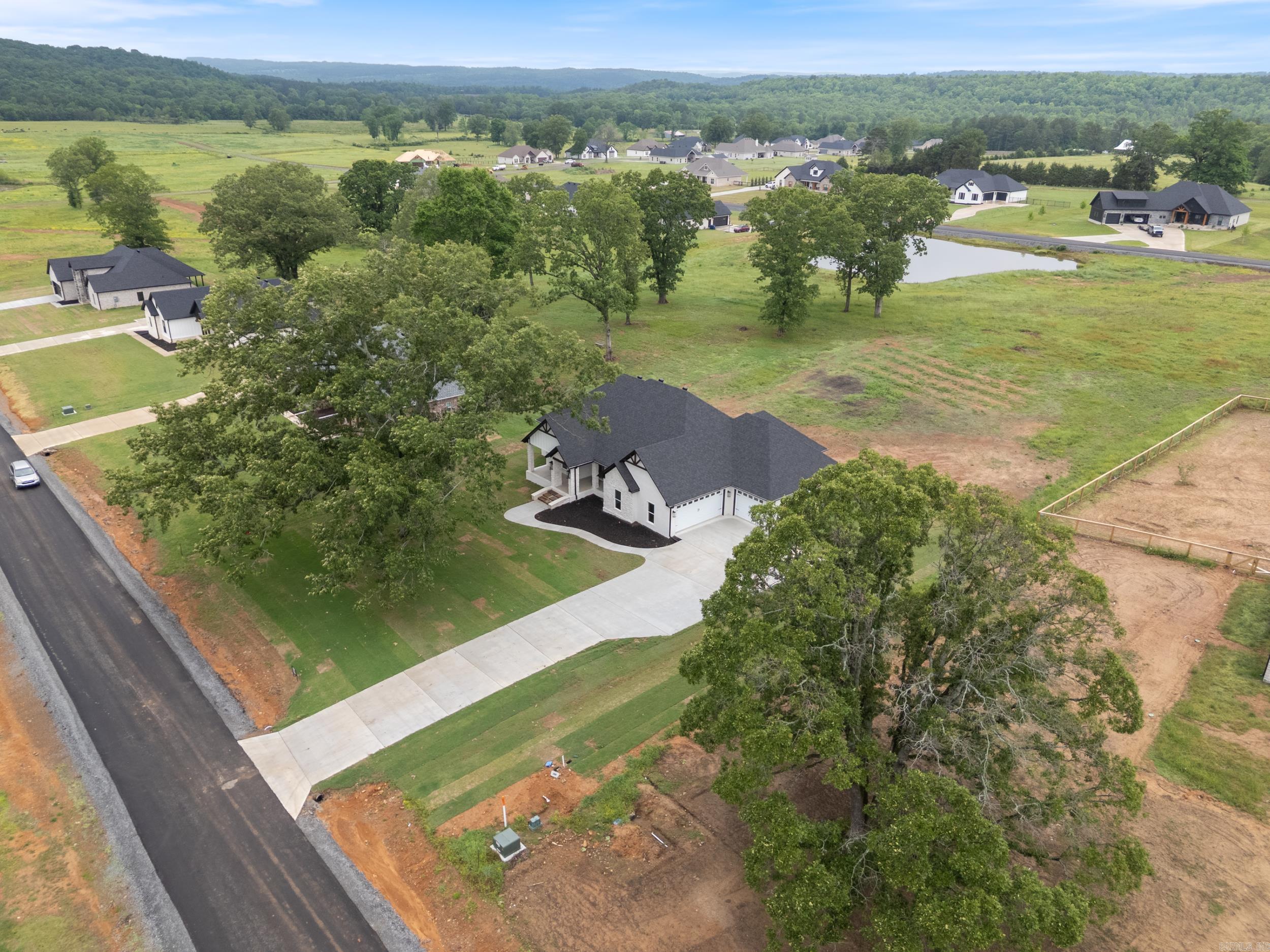 104  Republican Loop  Greenbrier, AR