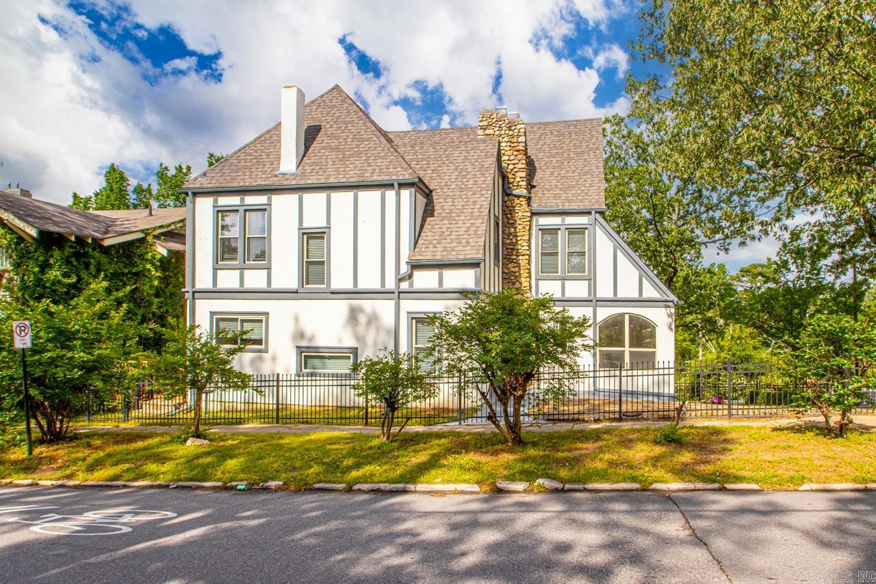 4001 Cedar Hill Road Little Rock, AR 72205
