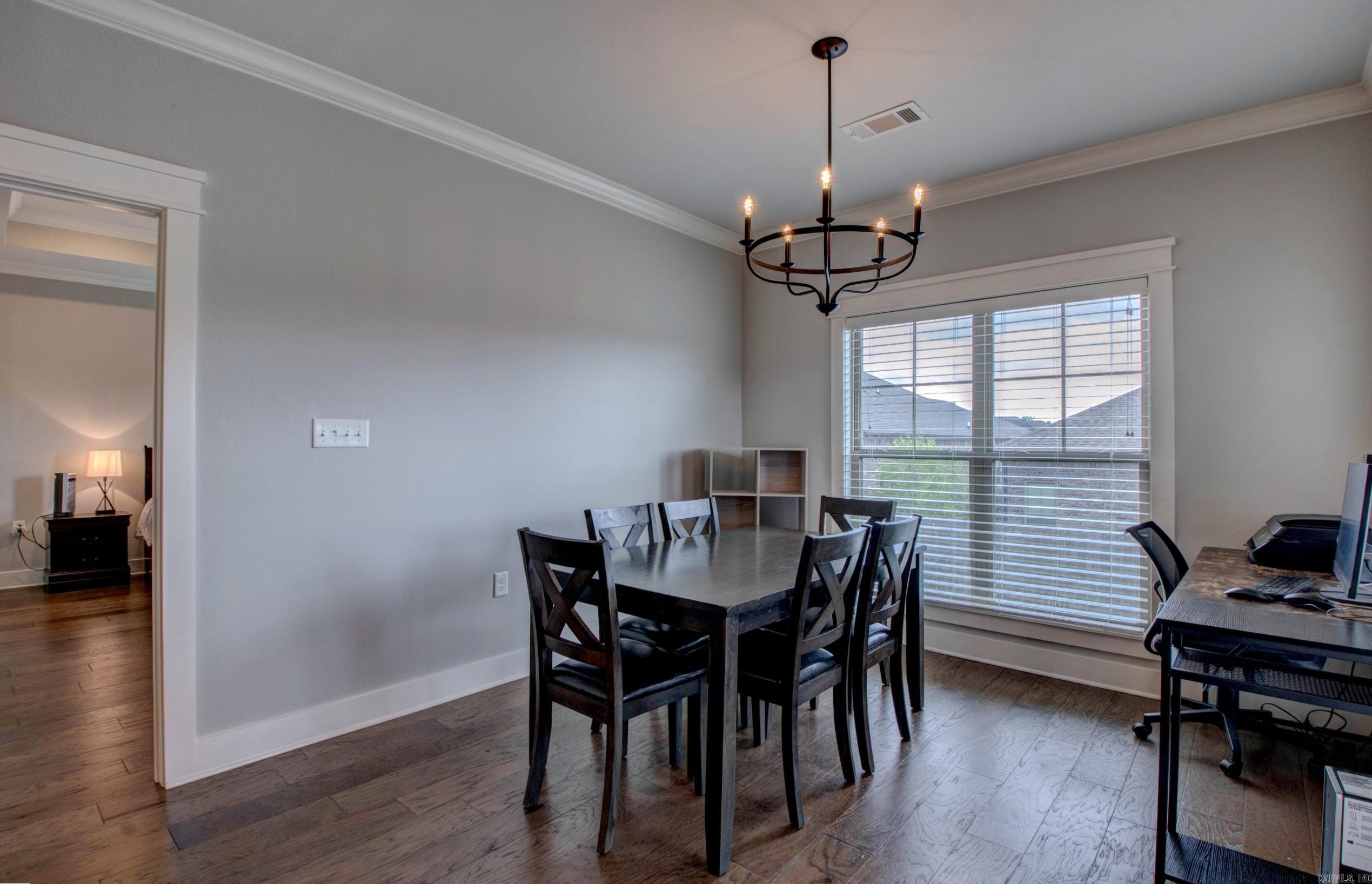 10  Luke Ct  Maumelle, AR