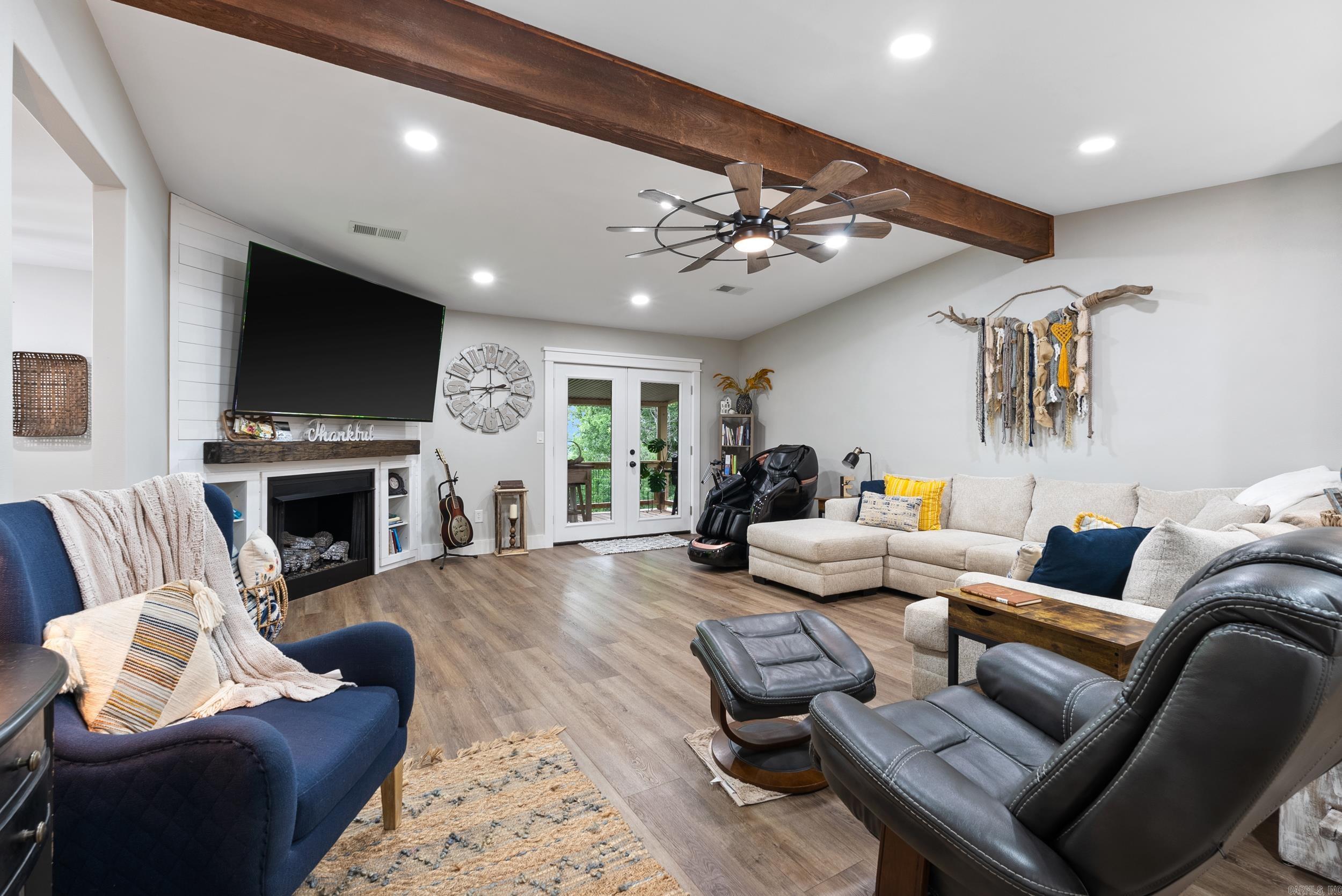 136 Billy Goat Mountain Road Vilonia, AR 72173