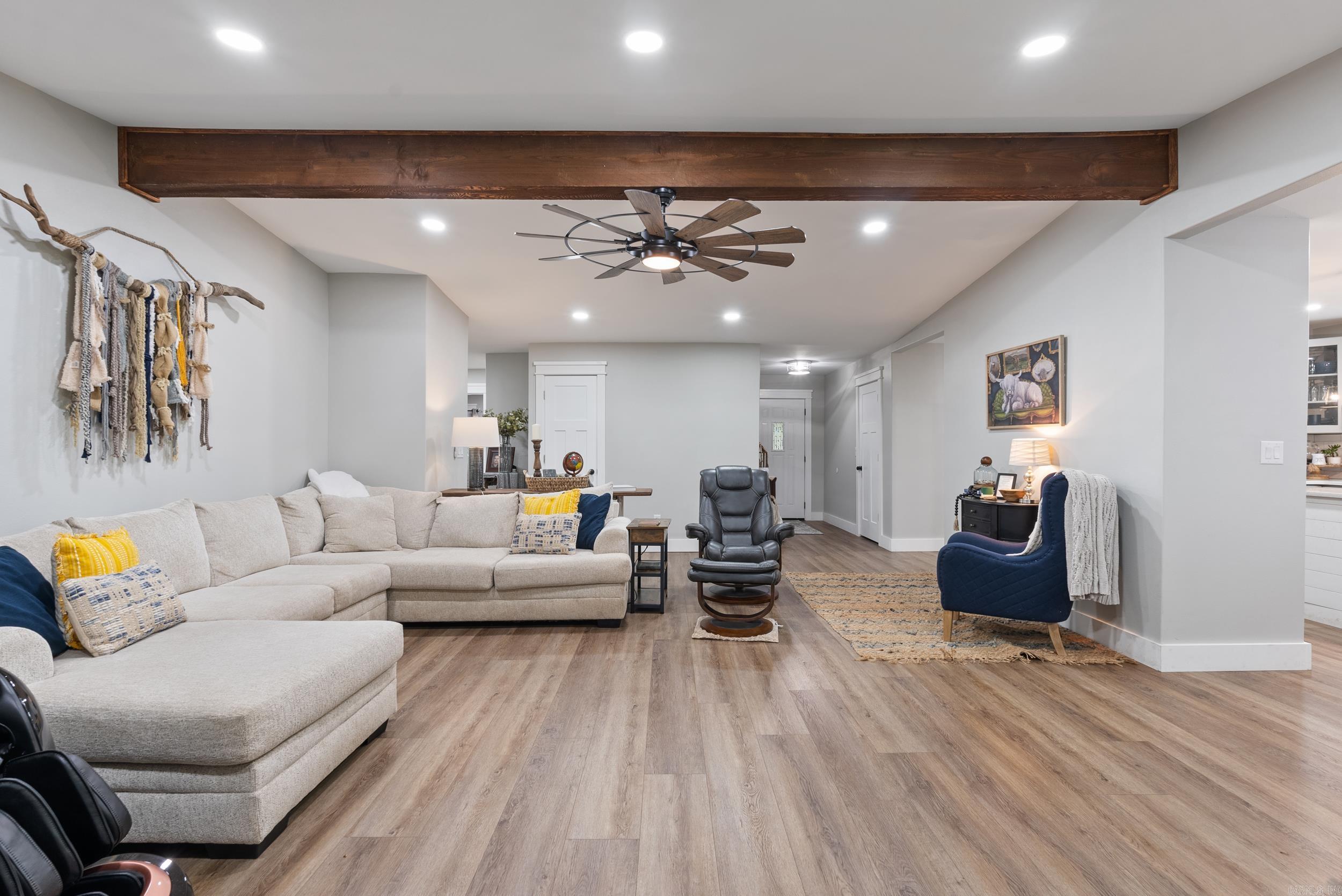 136 Billy Goat Mountain Road Vilonia, AR 72173