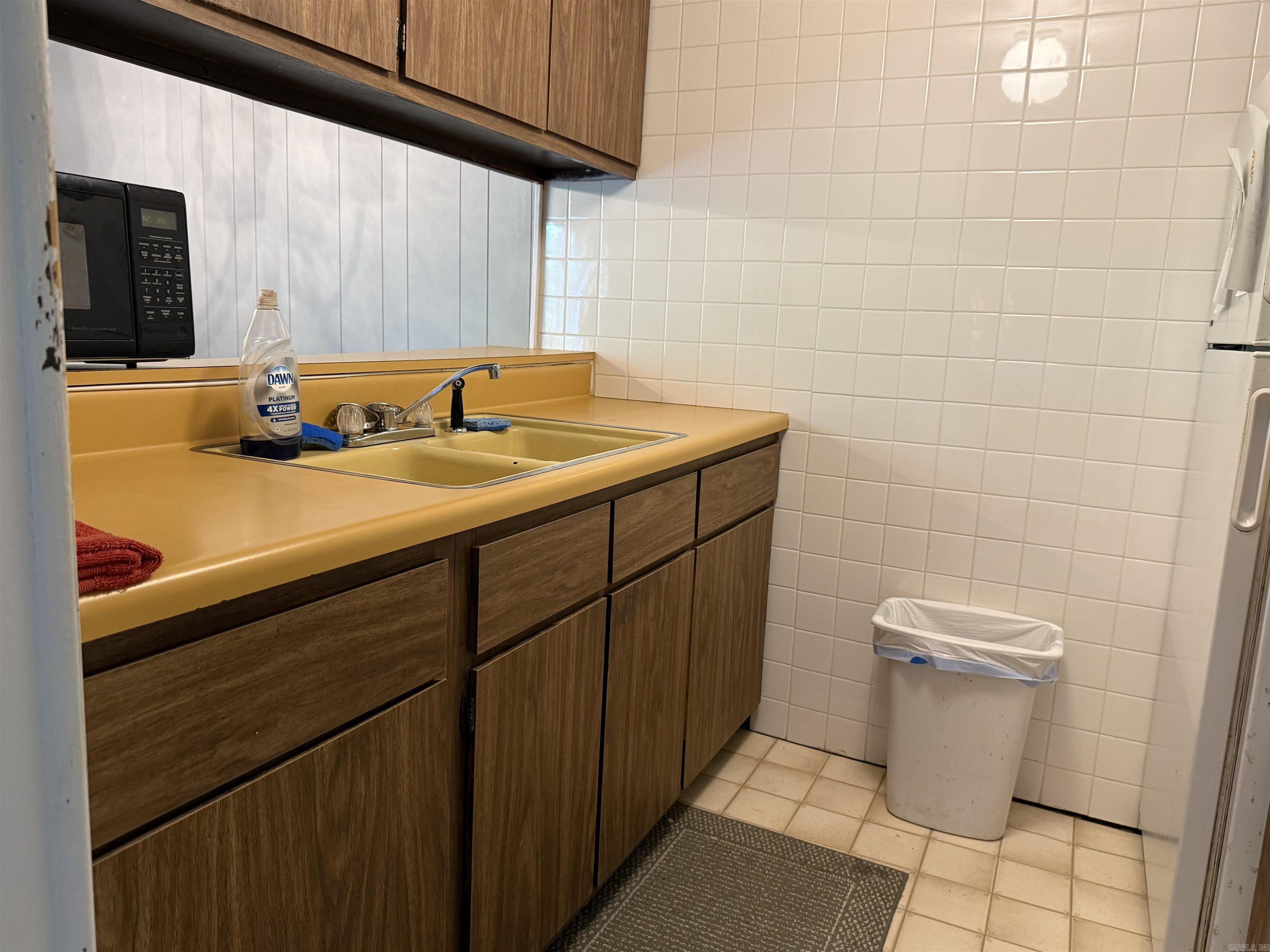 601  Dave Creek Parkway  #75  Fairfield Bay, AR
