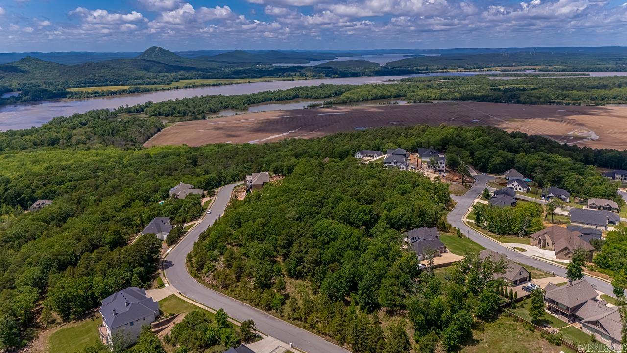 170 & 172  Manitou  Maumelle, AR
