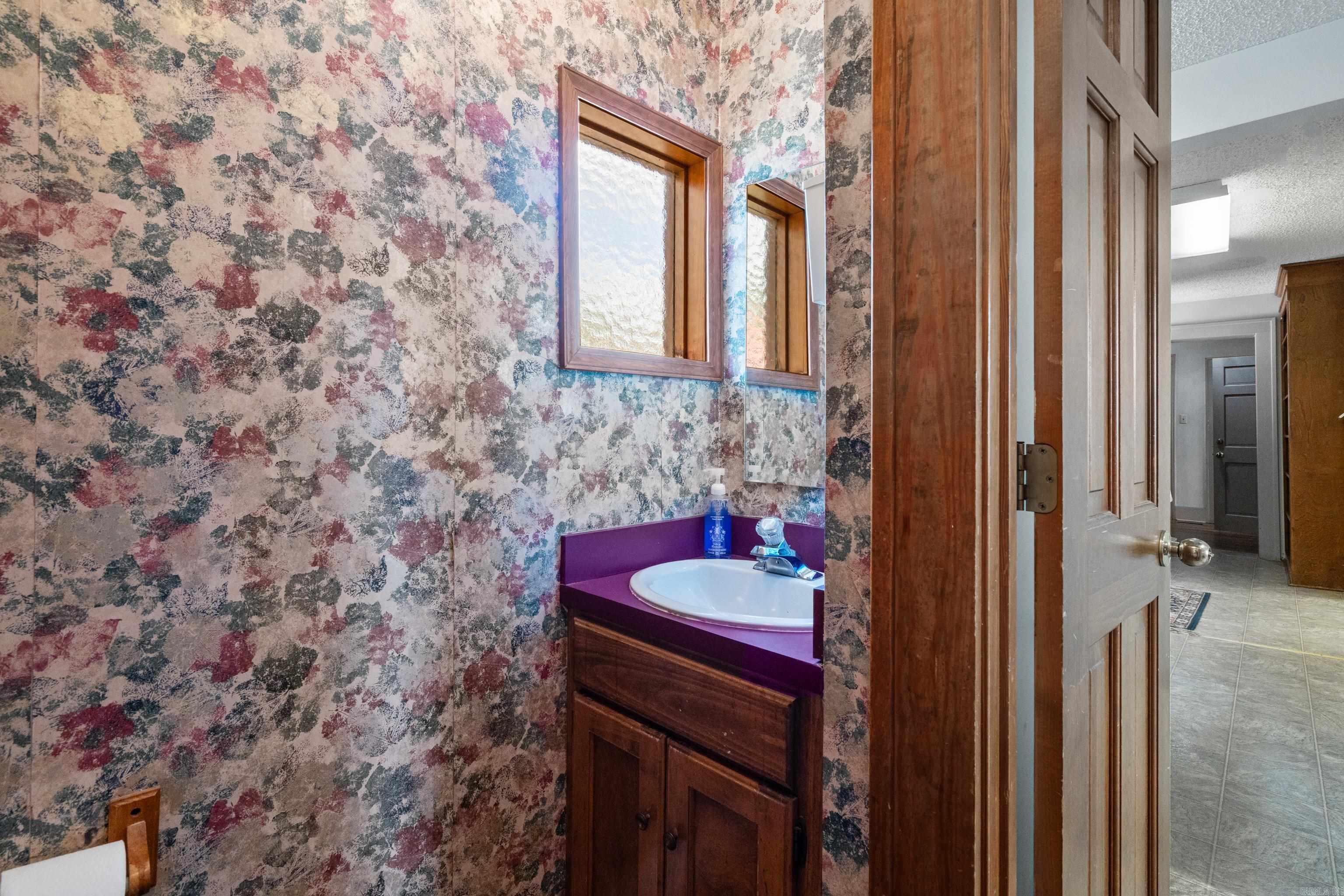 209  Hobson Ave  Hot Springs, AR