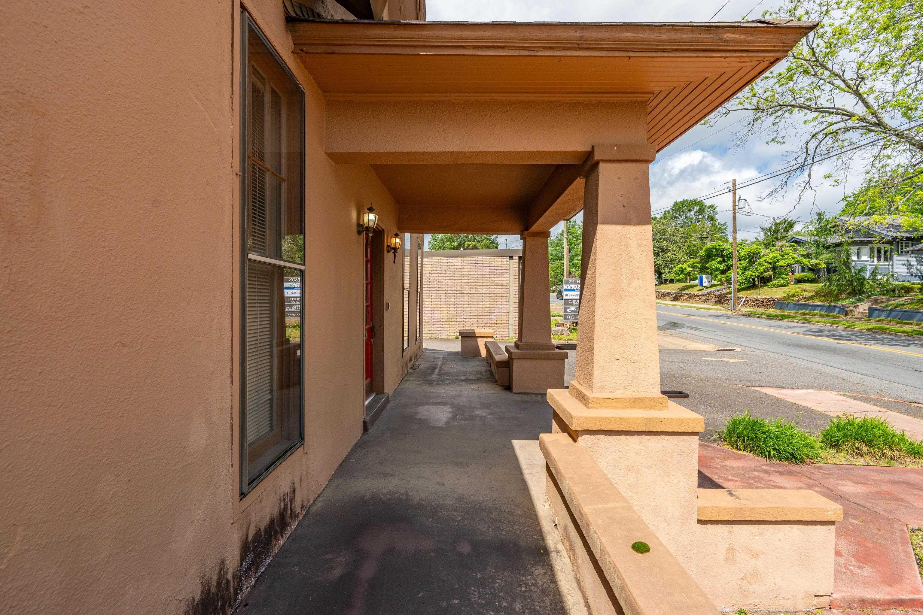 209  Hobson Ave  Hot Springs, AR