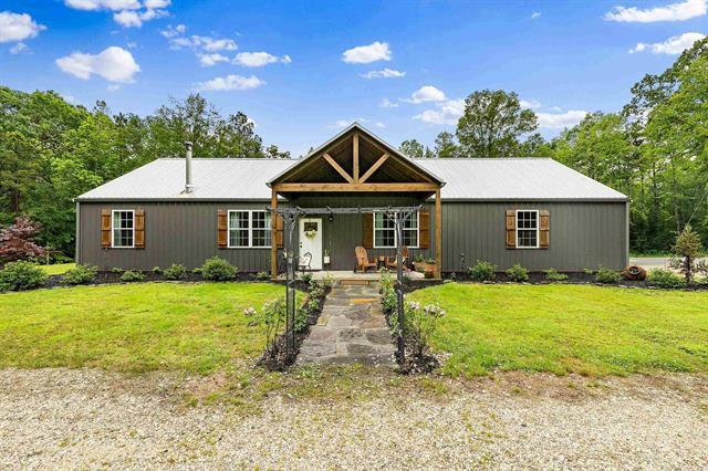 908  Oak Grove  Amity, AR