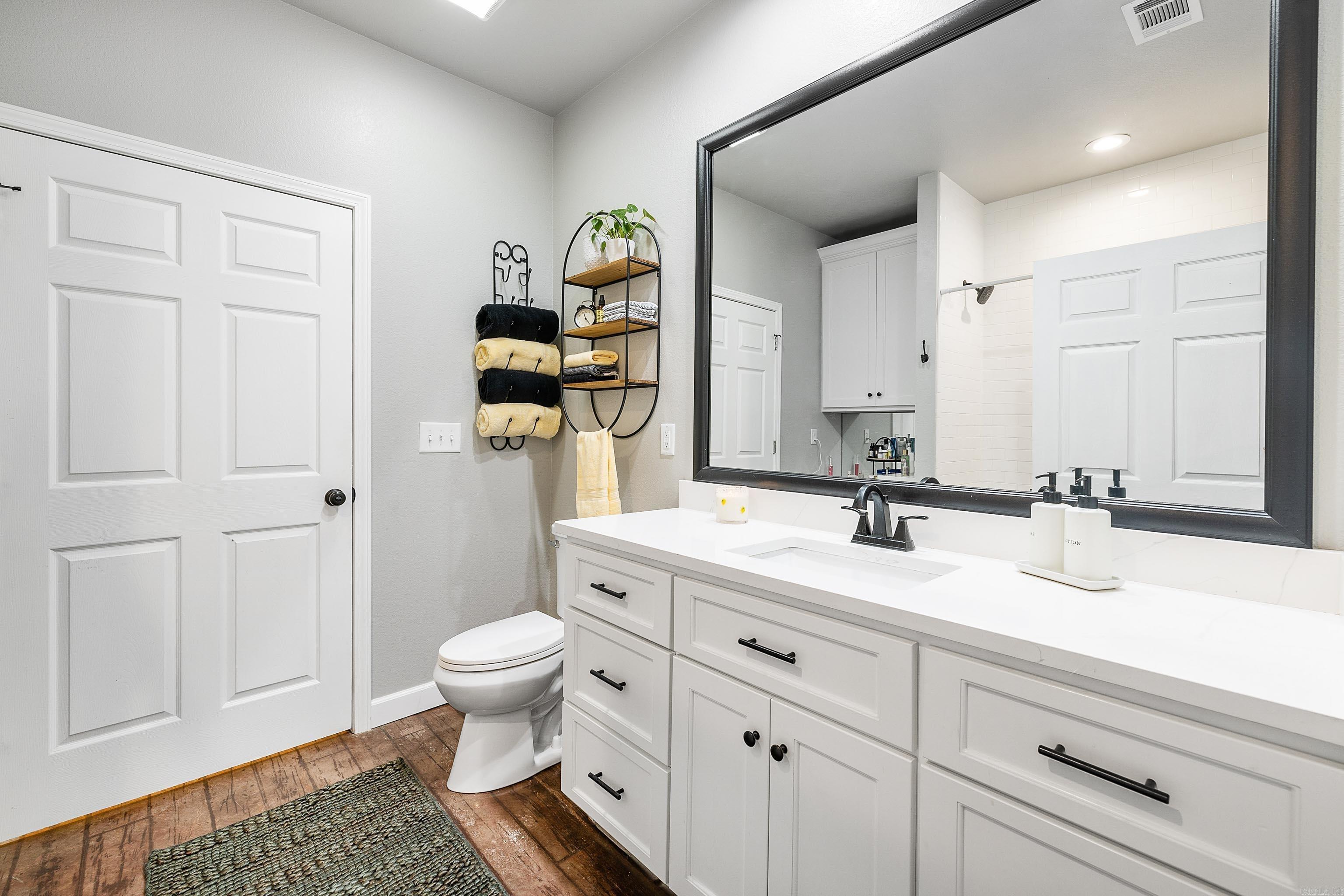 908  Oak Grove  Amity, AR