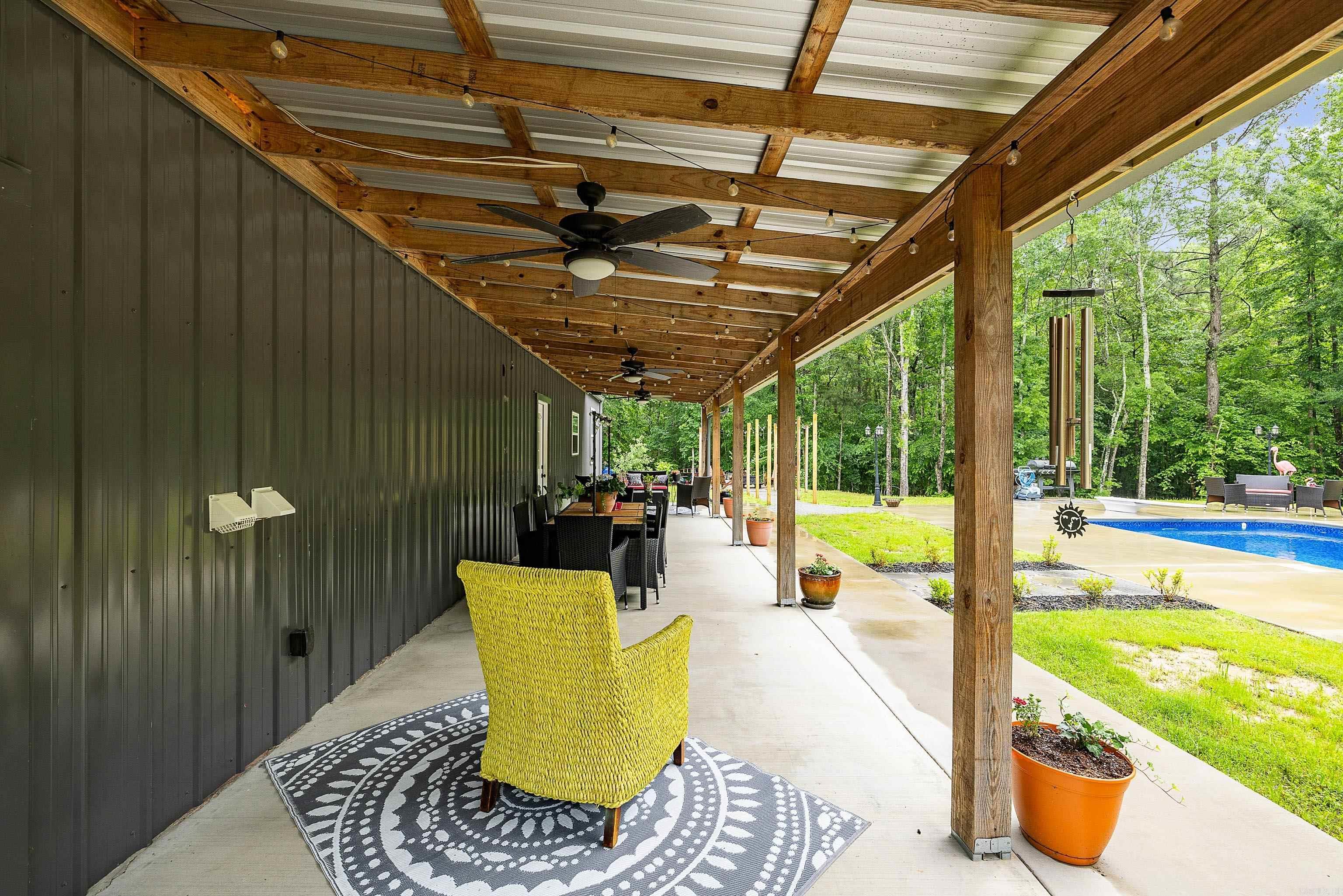 908  Oak Grove  Amity, AR