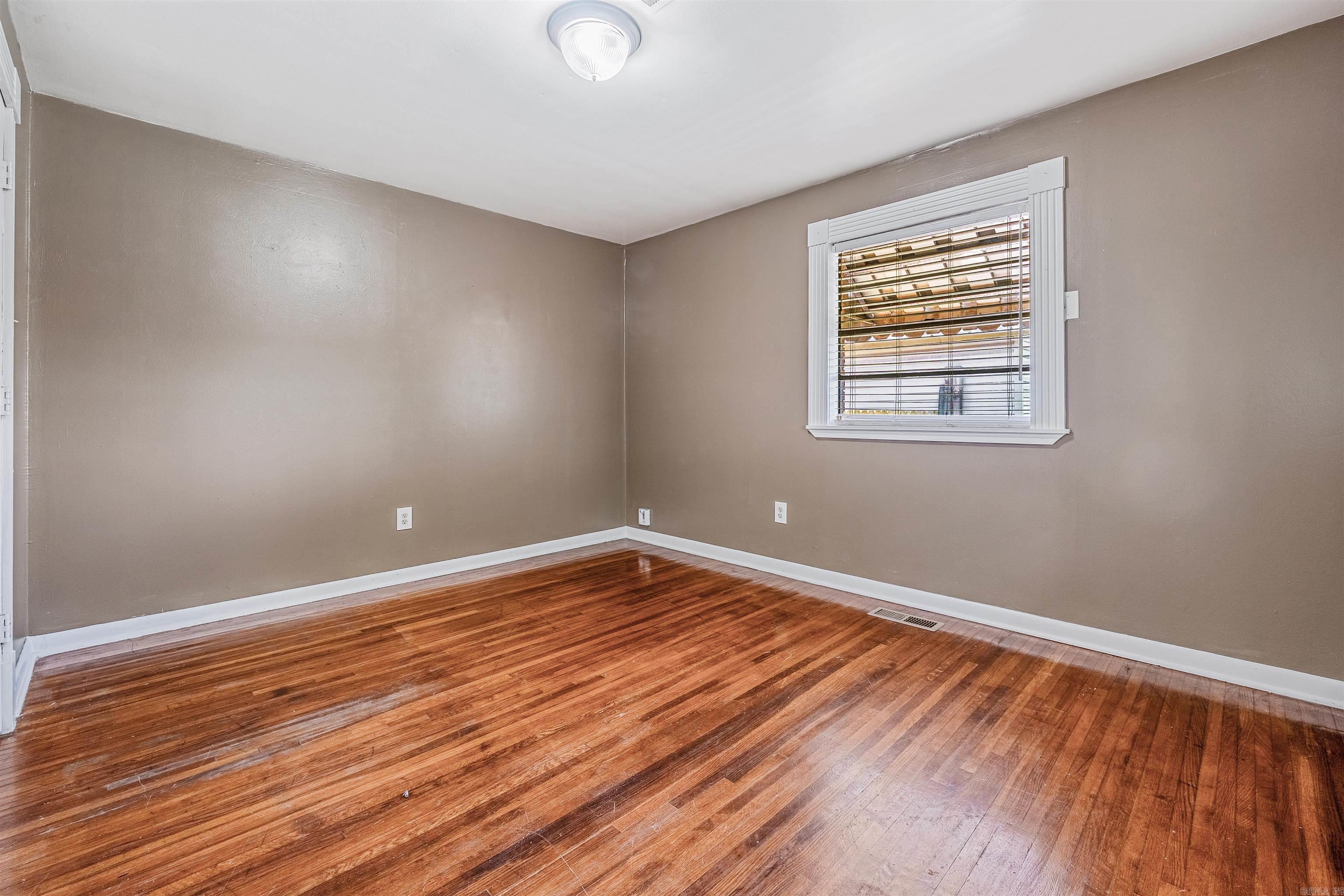 718 & 720 W 41St St  North Little Rock, AR