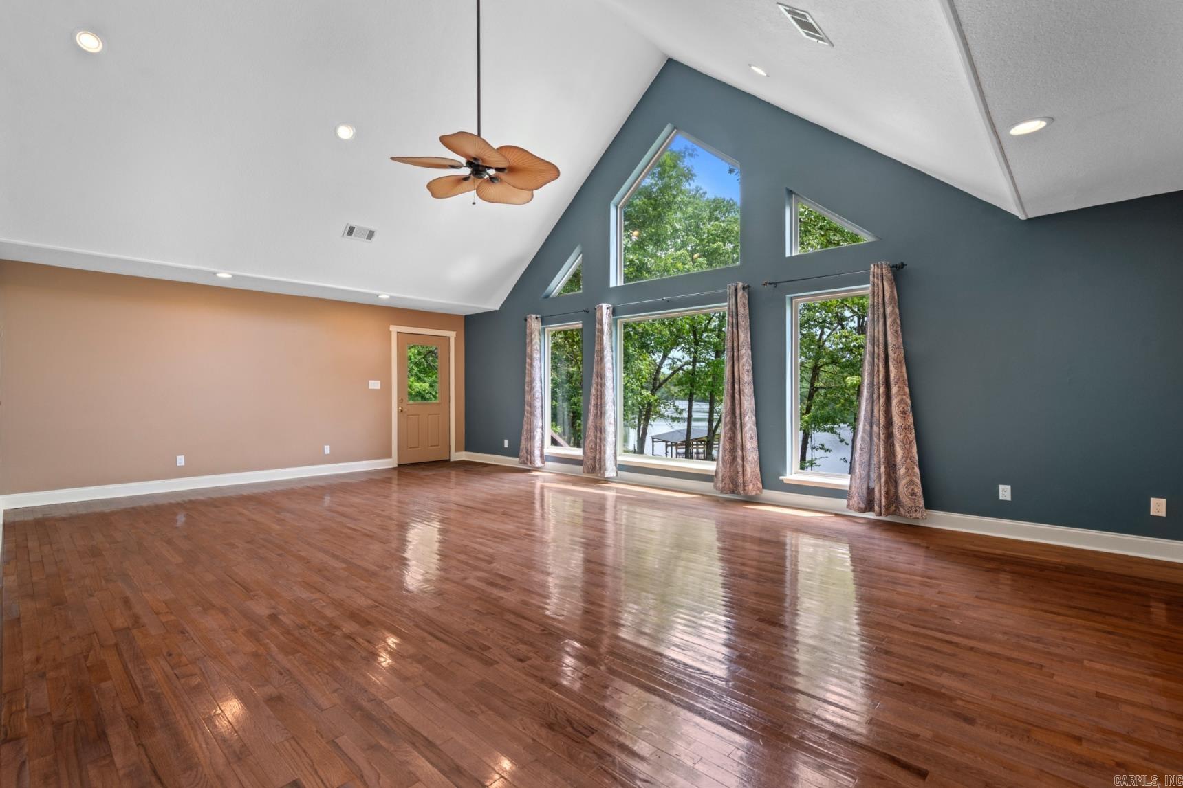120  Lynae Pt  Royal, AR