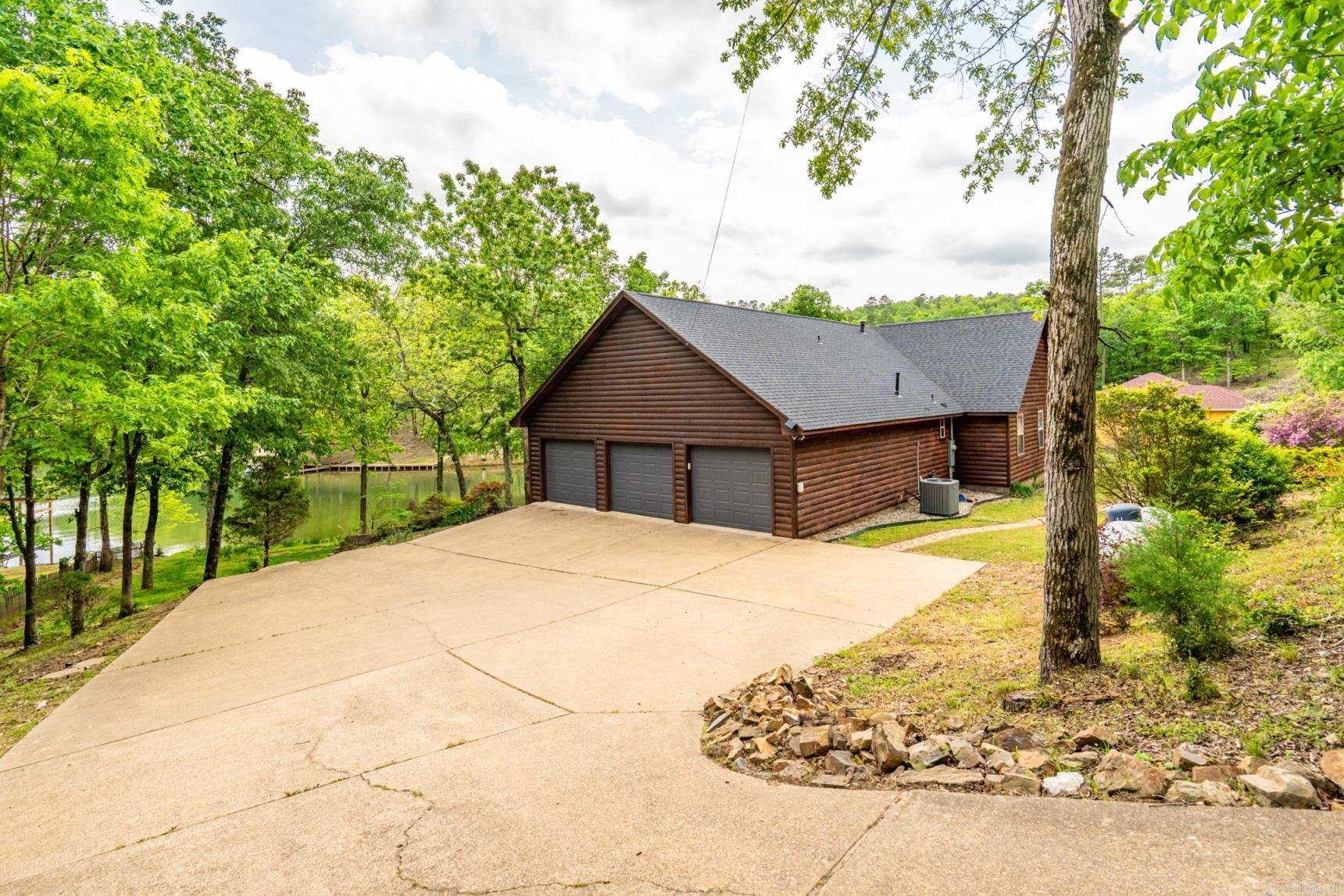 120  Lynae Pt  Royal, AR