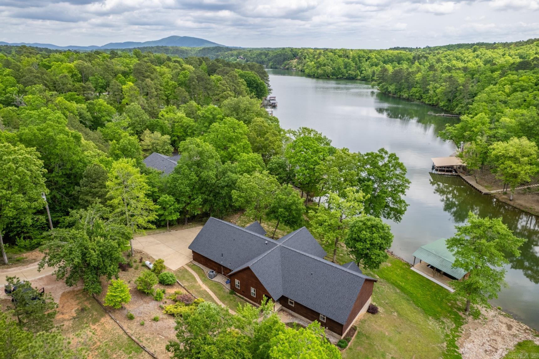 120  Lynae Pt  Royal, AR