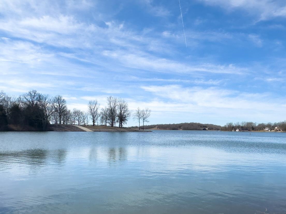 1503 E Emerald Cove  Horseshoe Bend, AR