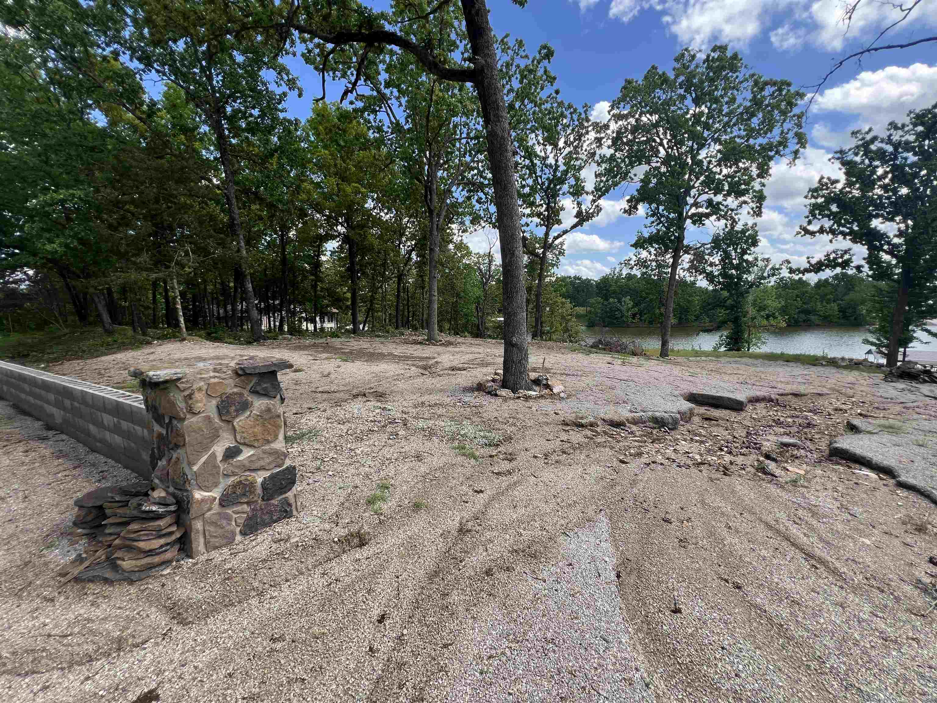 1503 E Emerald Cove  Horseshoe Bend, AR
