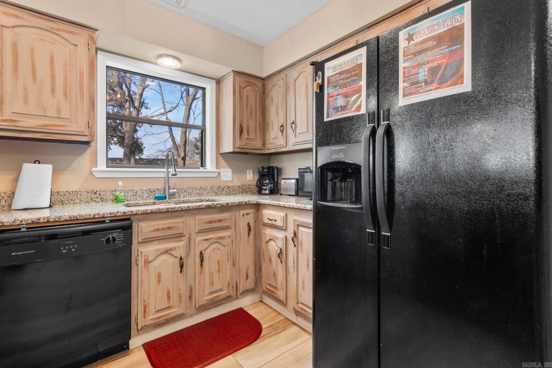 203 Stearns Pt Lake Hamilton, AR 71913