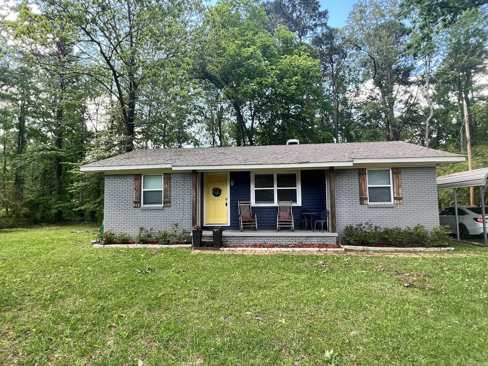 2390 Hwy 270 E
