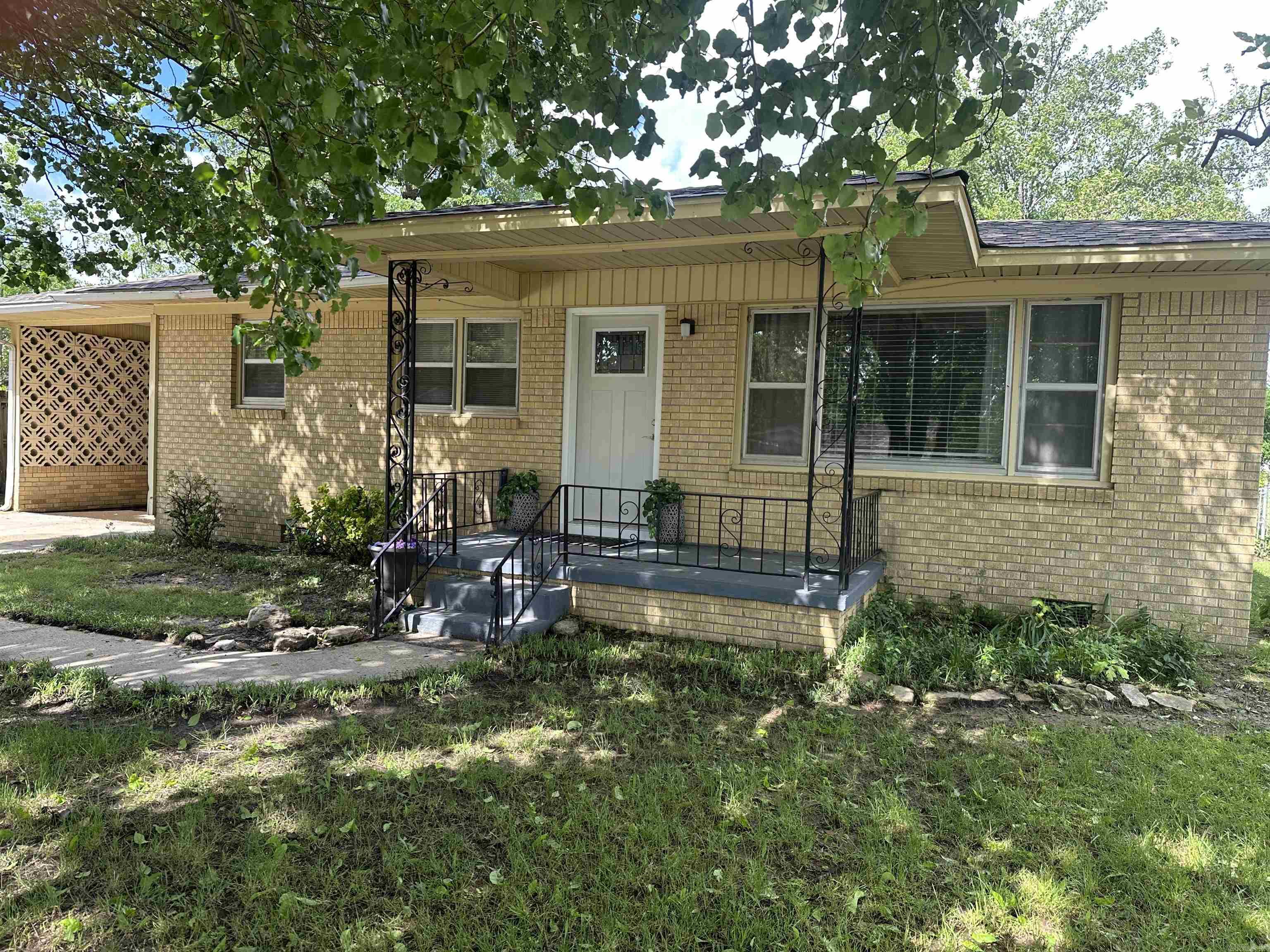 614 N 8th Street  Paragould, AR