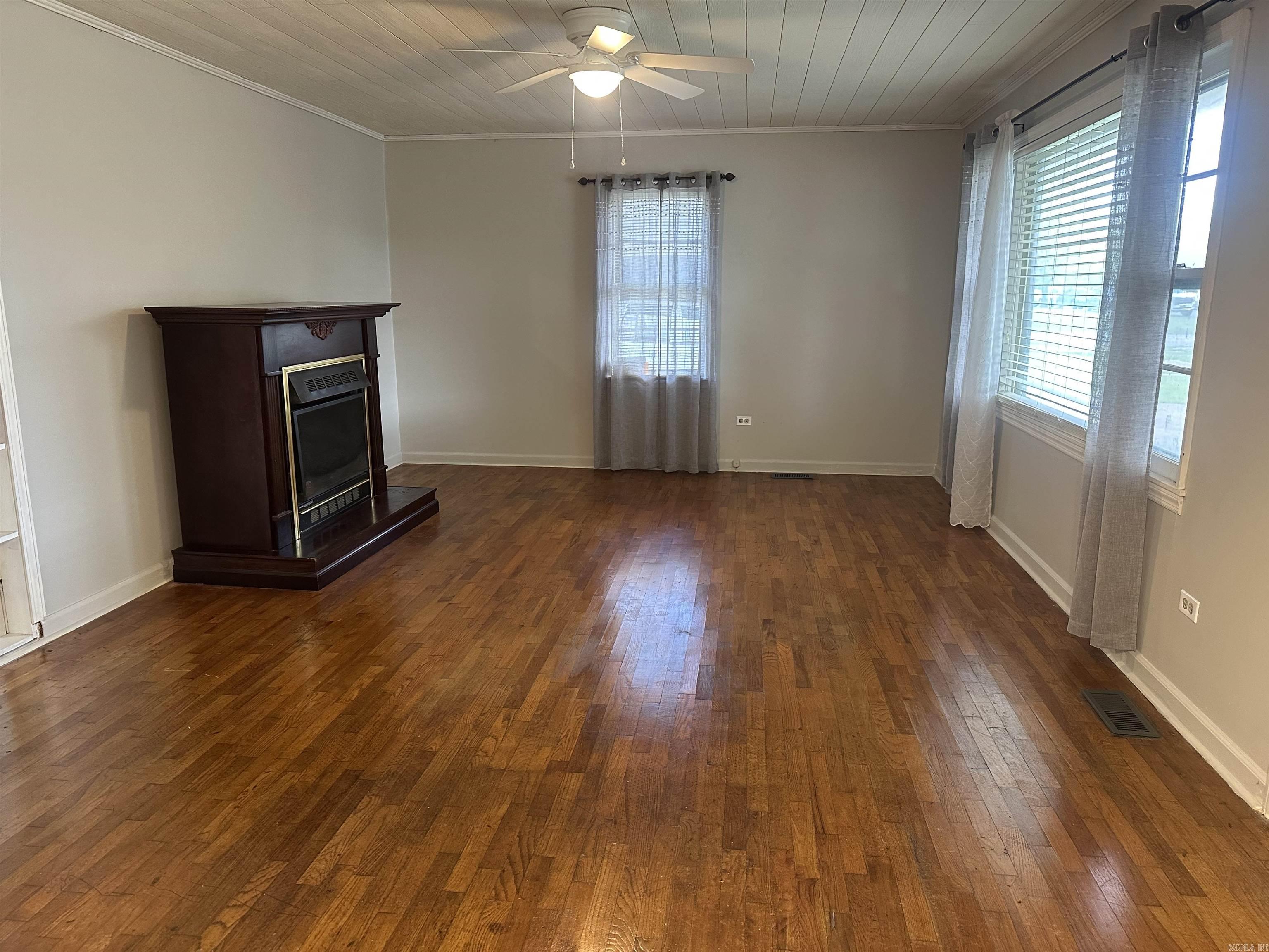 614 N 8th Street  Paragould, AR