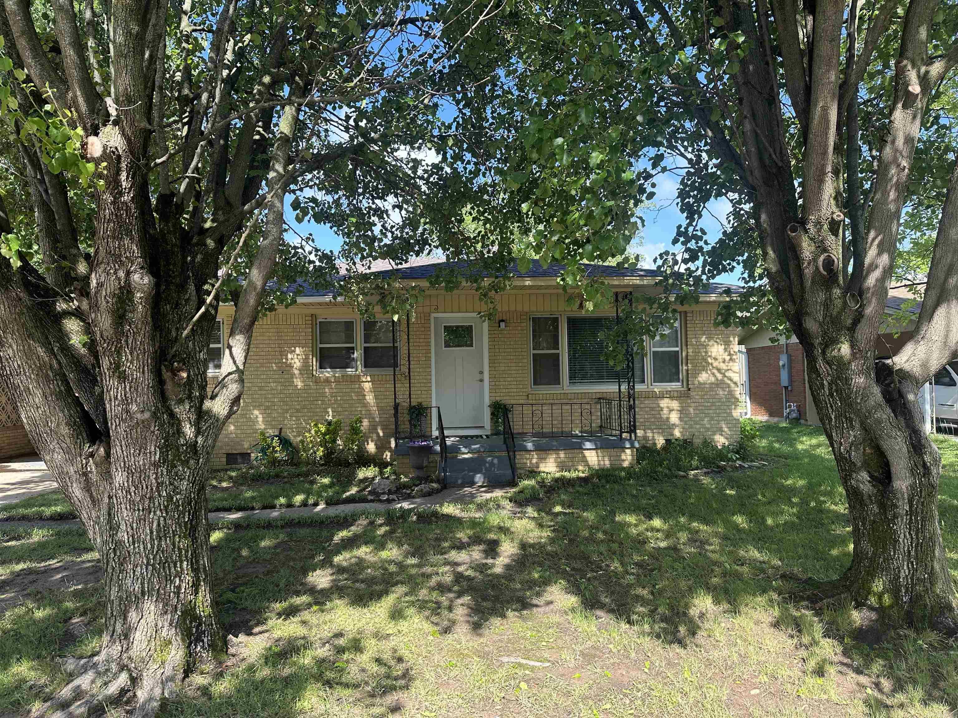 614 N 8th Street  Paragould, AR