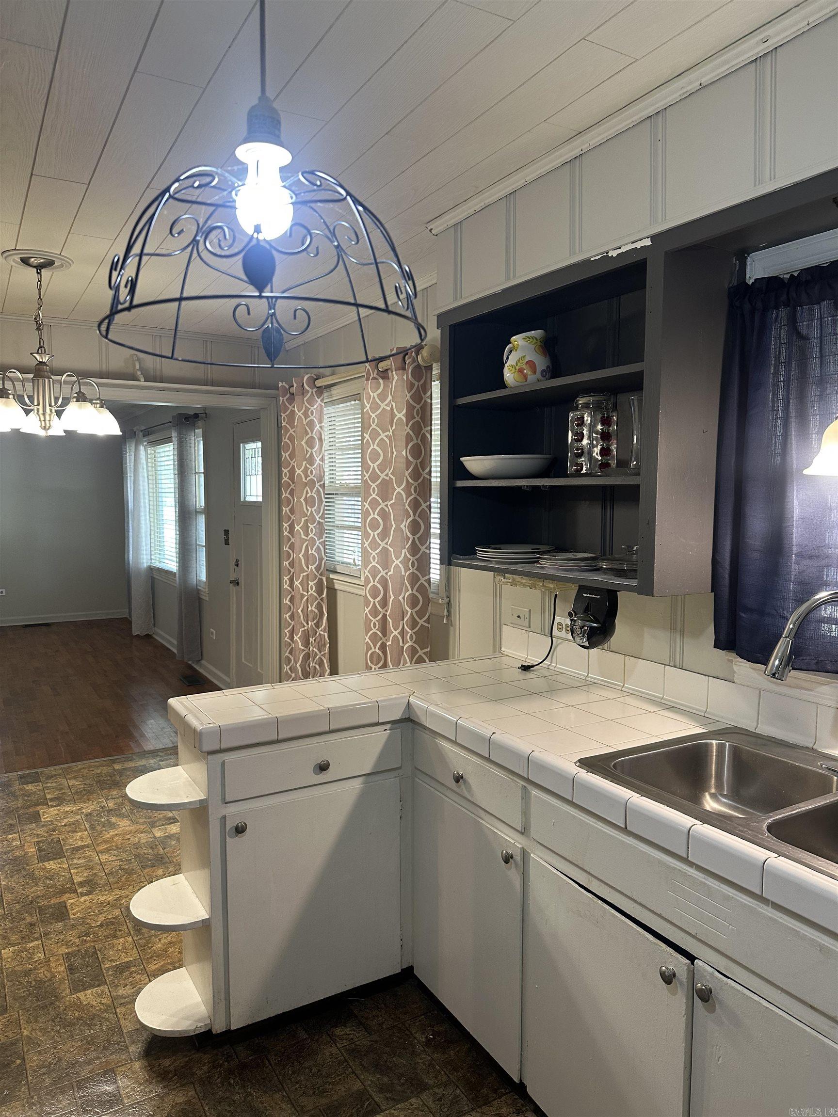 614 N 8th Street  Paragould, AR