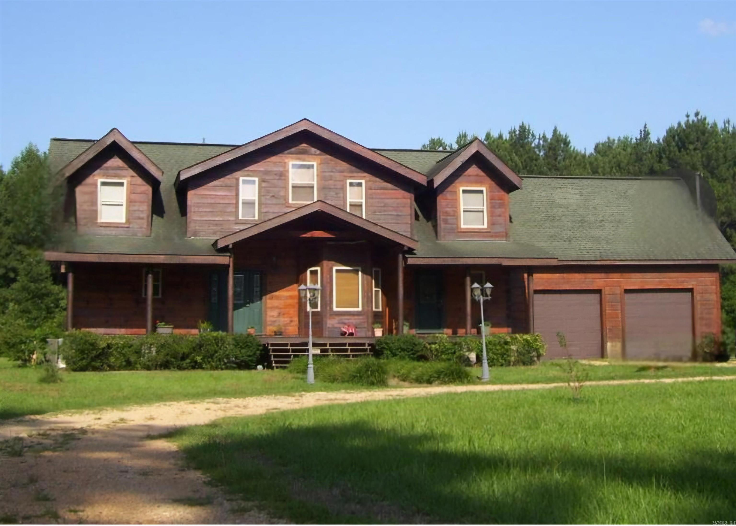 1736 Highway 425