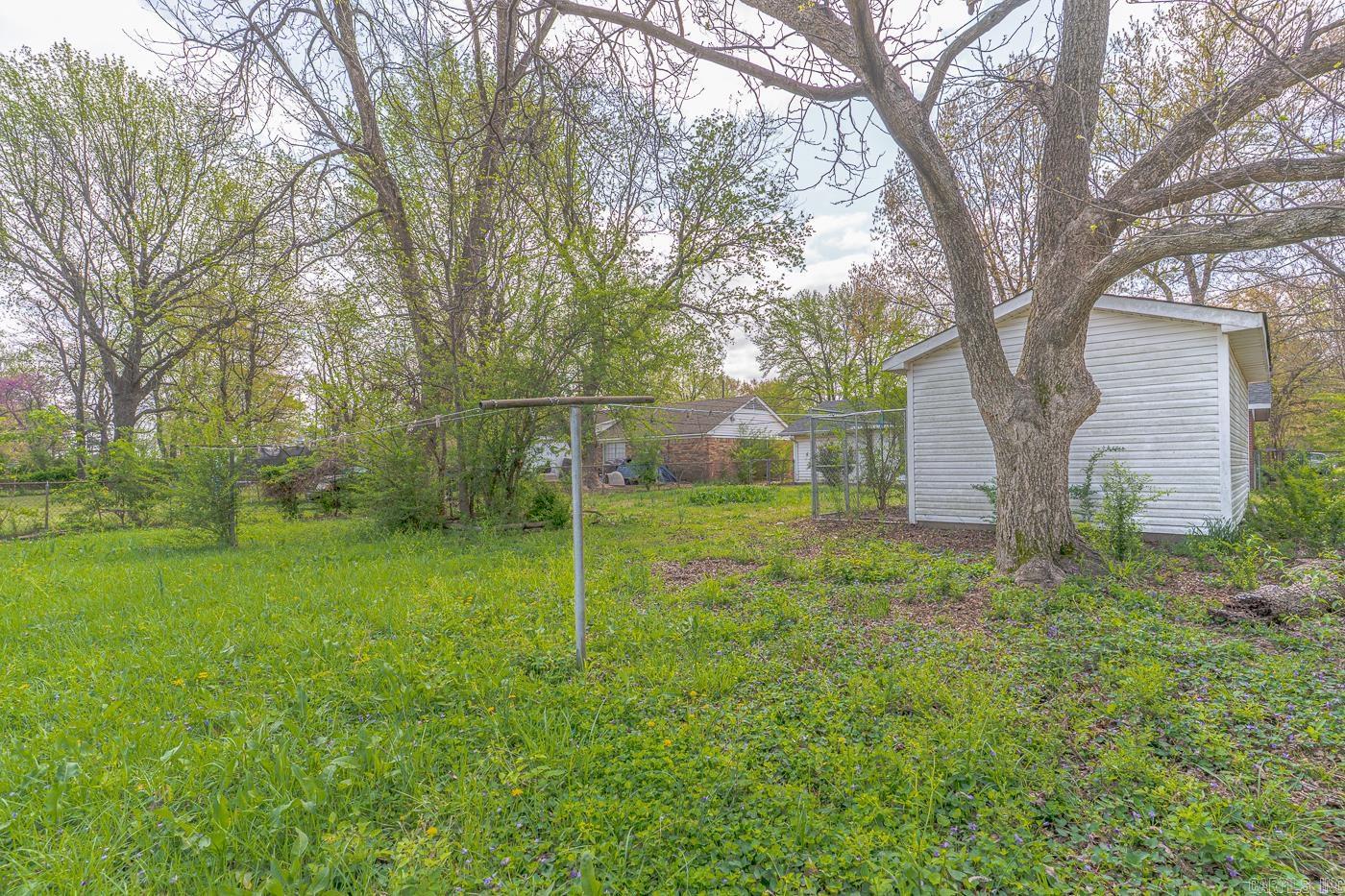 3210  Kingsbury  Jonesboro, AR