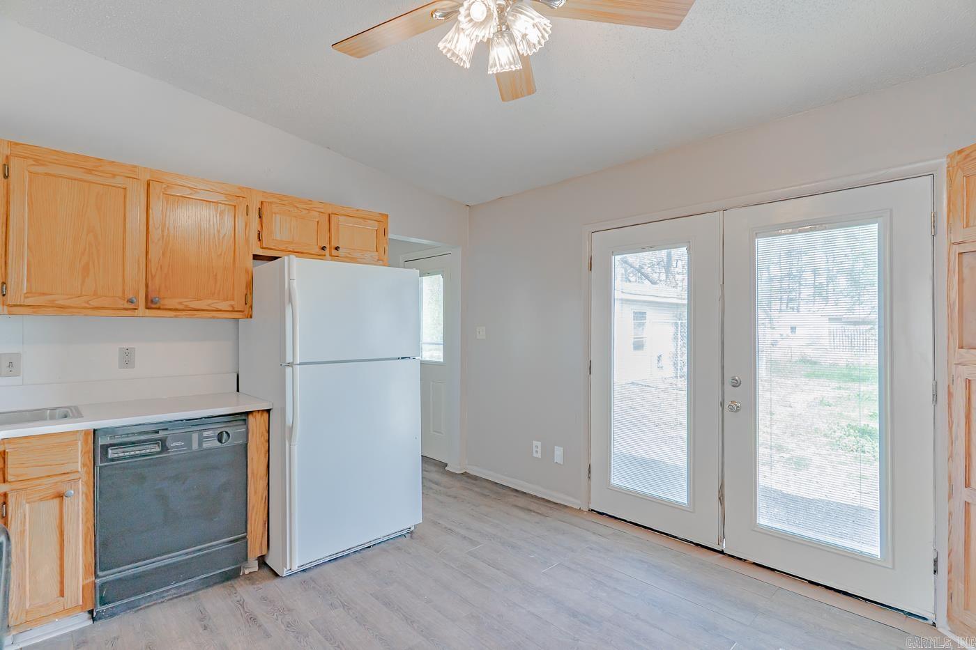 3210  Kingsbury  Jonesboro, AR