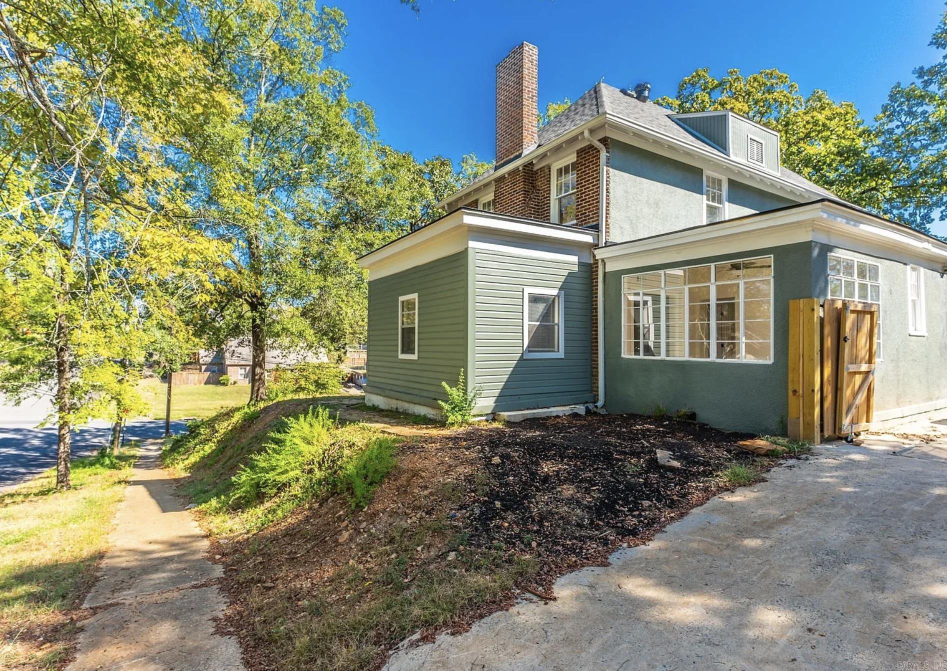 1623 W 24th  Little Rock, AR
