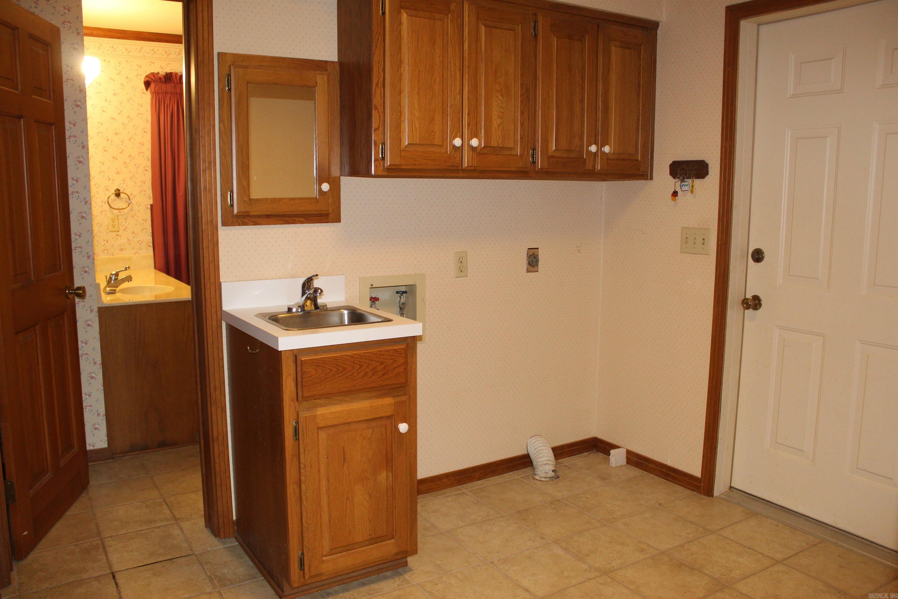 1150 S Stacy Springs  Quitman, AR