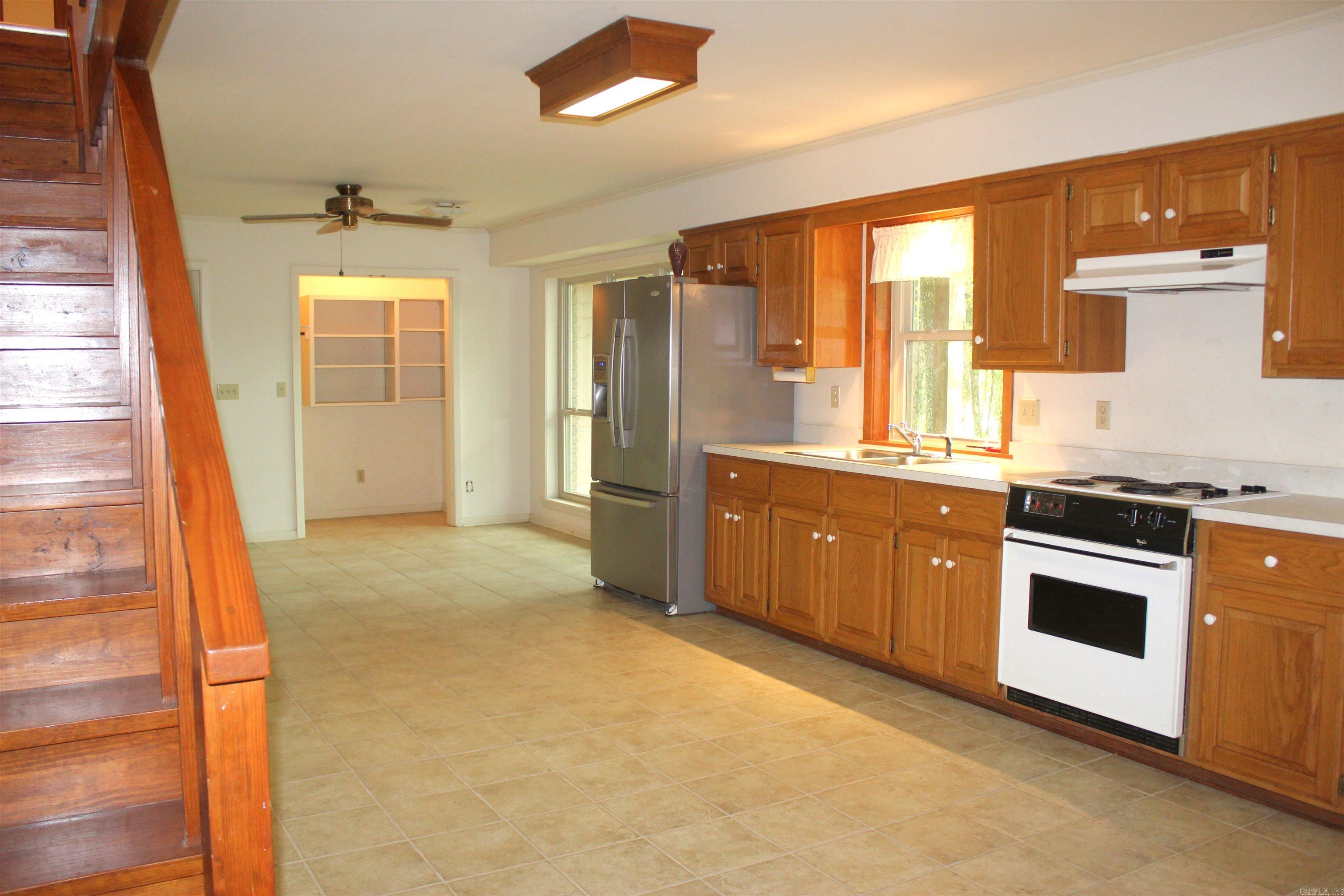 1150 S Stacy Springs  Quitman, AR
