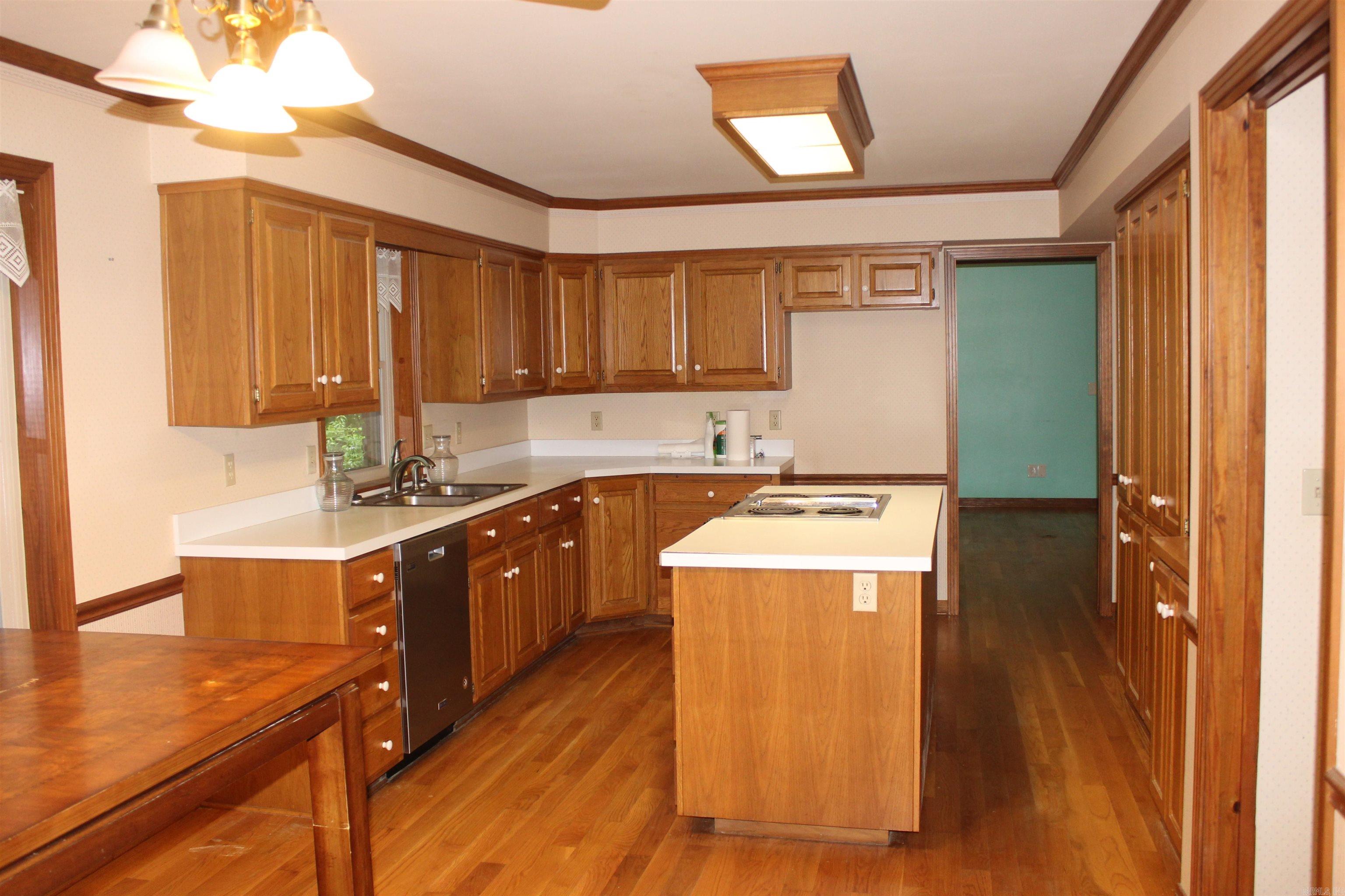 1150 S Stacy Springs  Quitman, AR