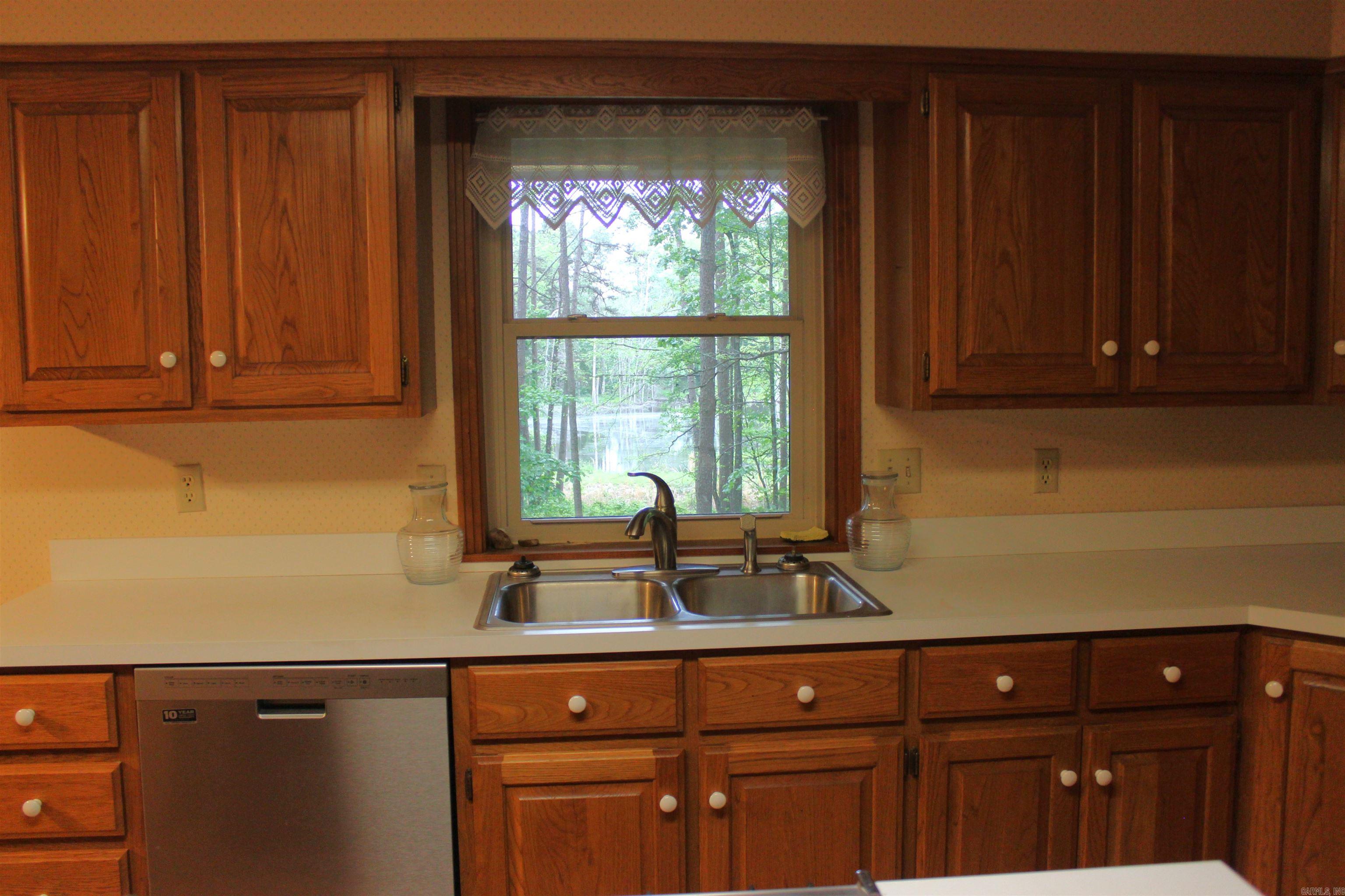 1150 S Stacy Springs  Quitman, AR