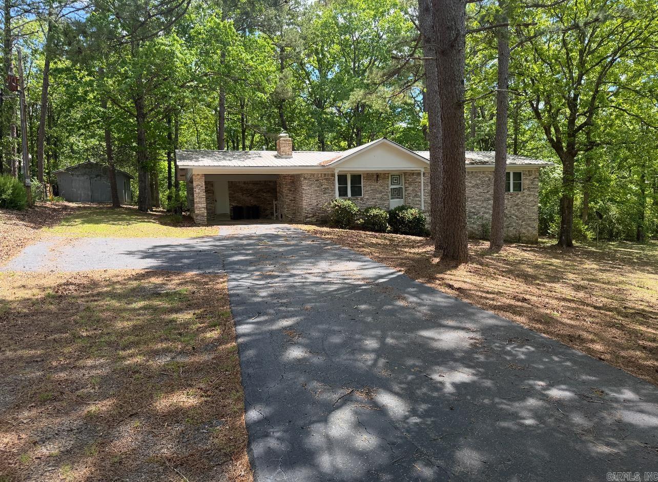 147  Memory  Clinton, AR