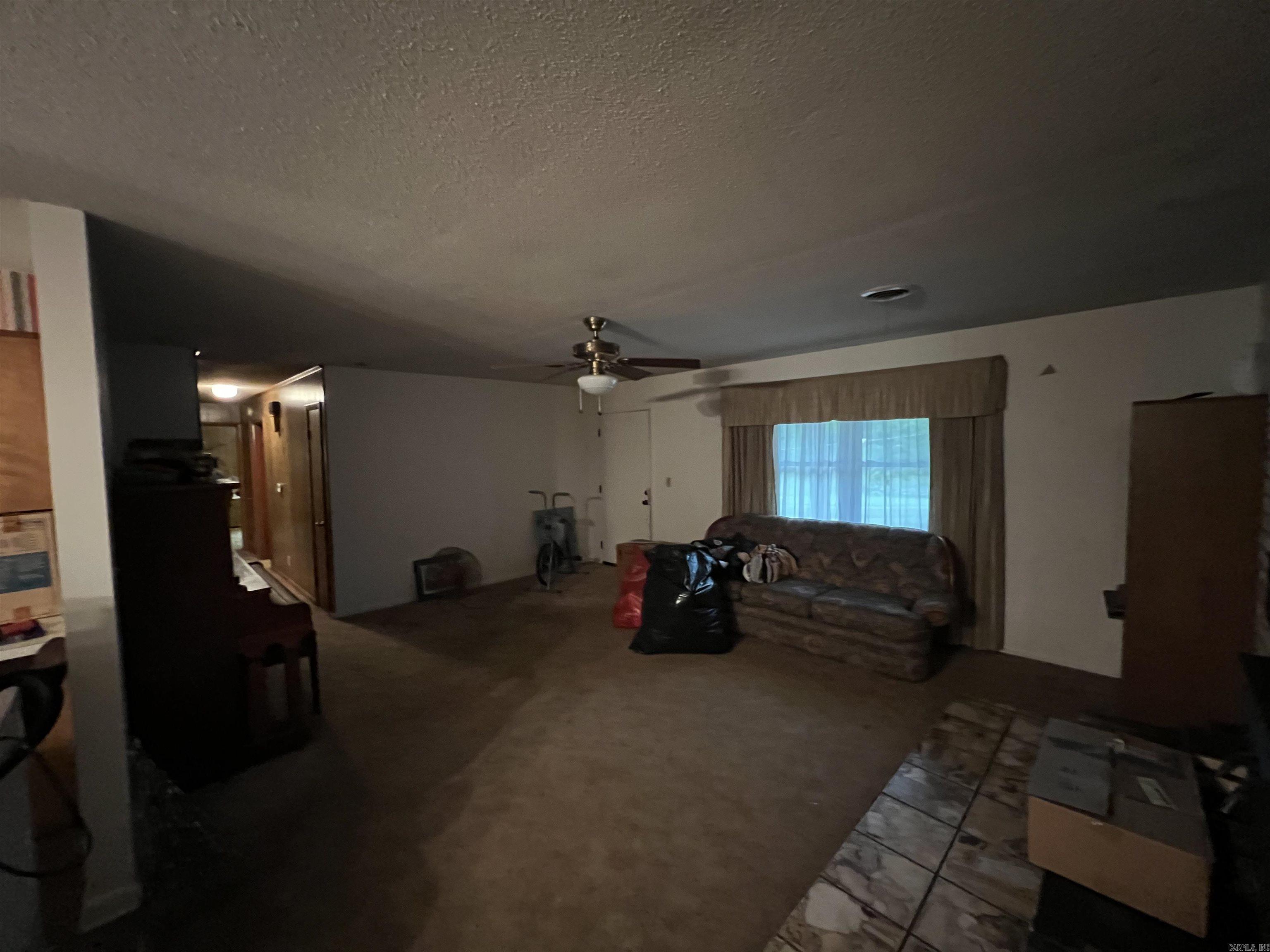 147  Memory  Clinton, AR