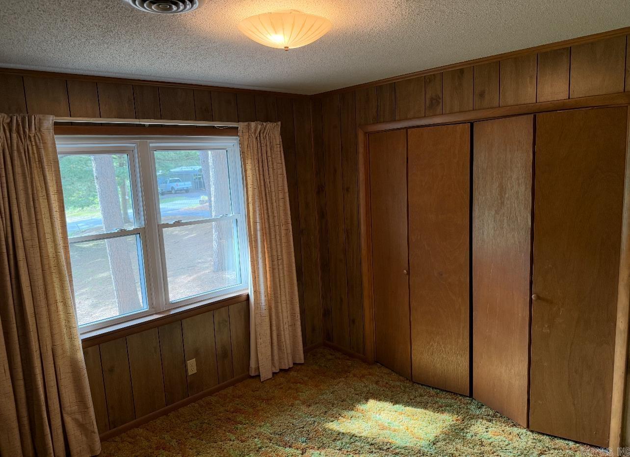 147 Memory  Clinton, AR