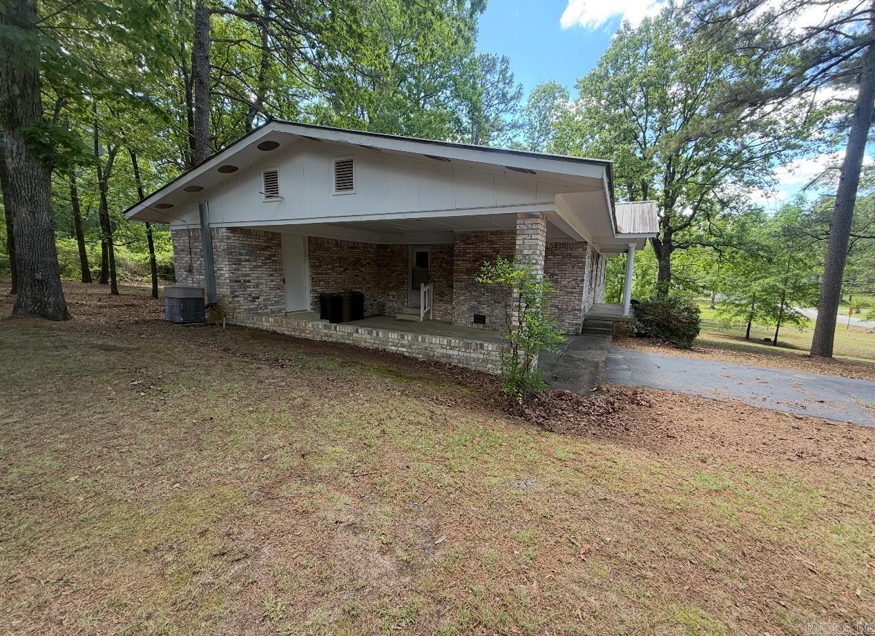 147  Memory  Clinton, AR