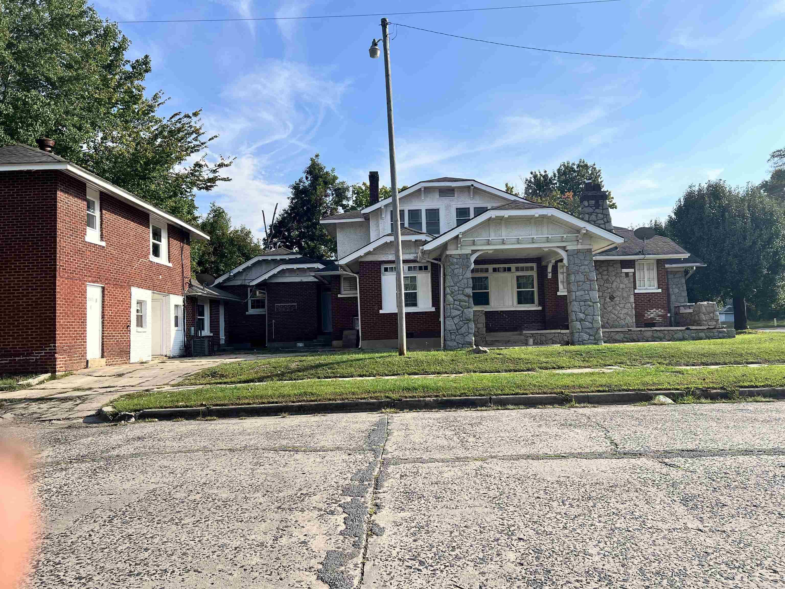 2501 S CHERRY  Pine Bluff, AR
