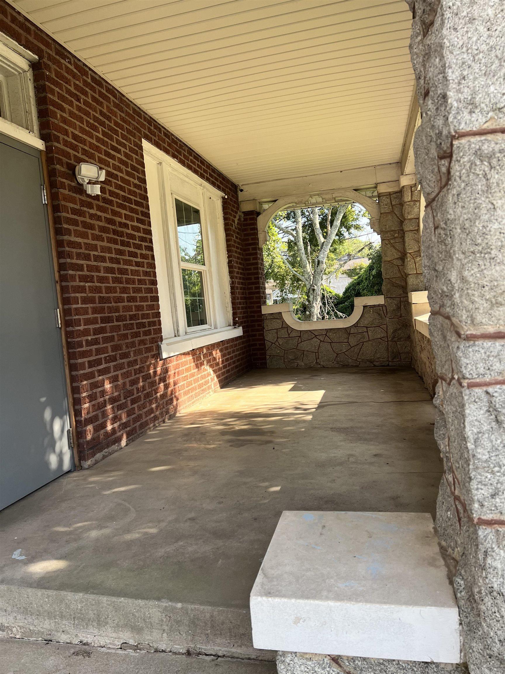 2501 S CHERRY  Pine Bluff, AR