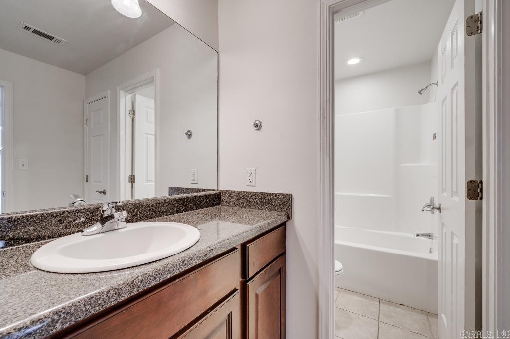 1514 Sydney Street Searcy, AR 72143