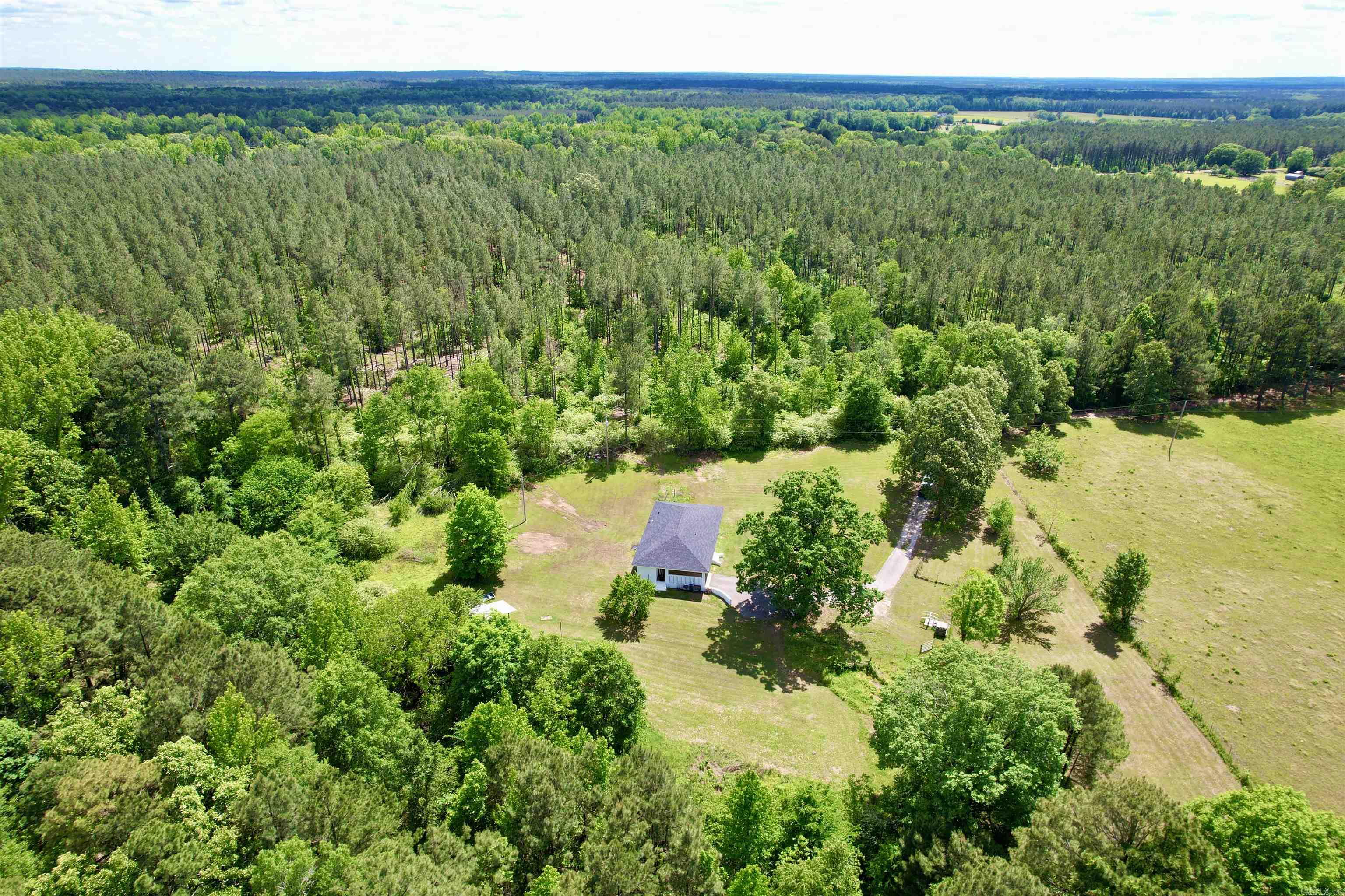 772  Walker Cutoff  Malvern, AR