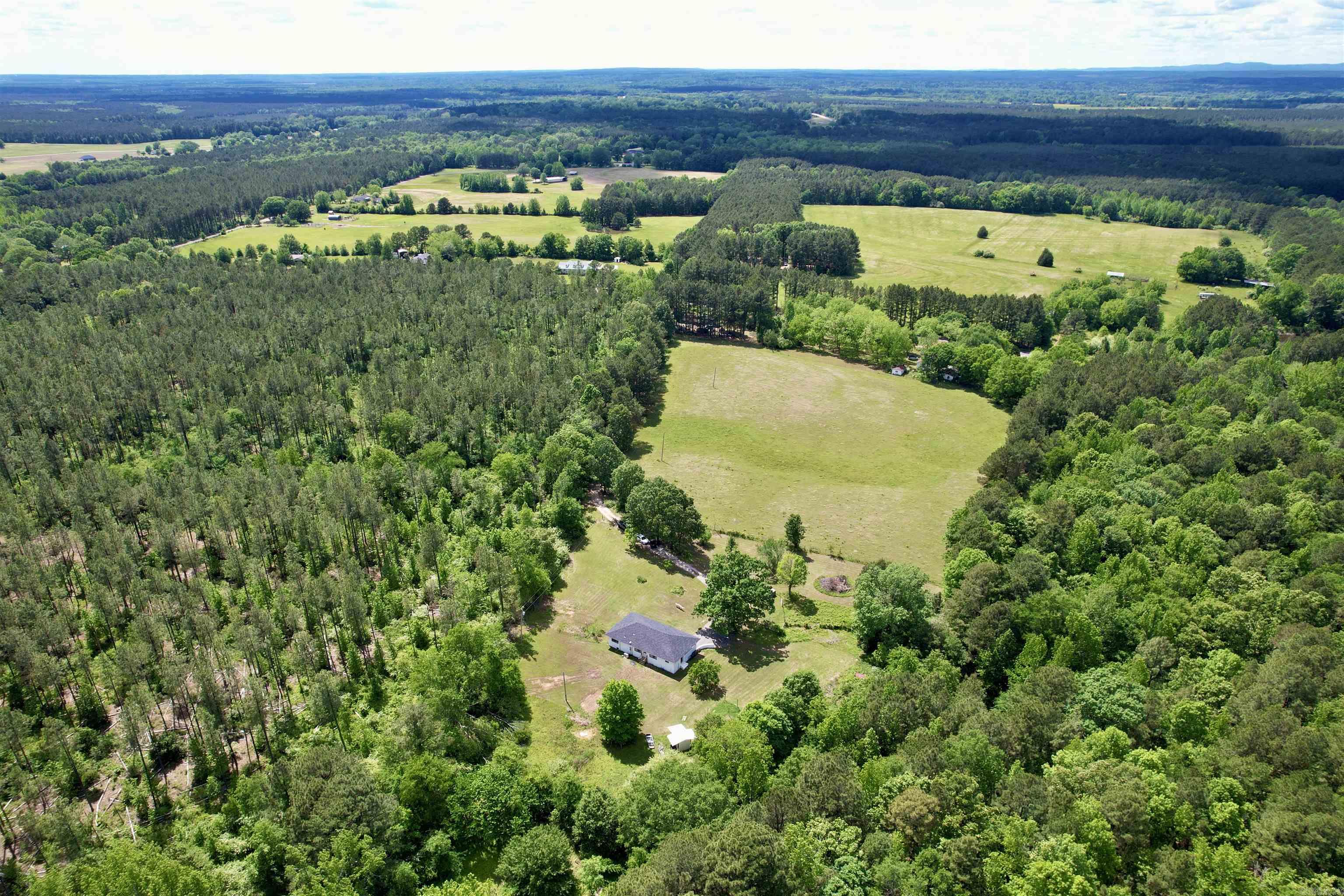 772  Walker Cutoff  Malvern, AR