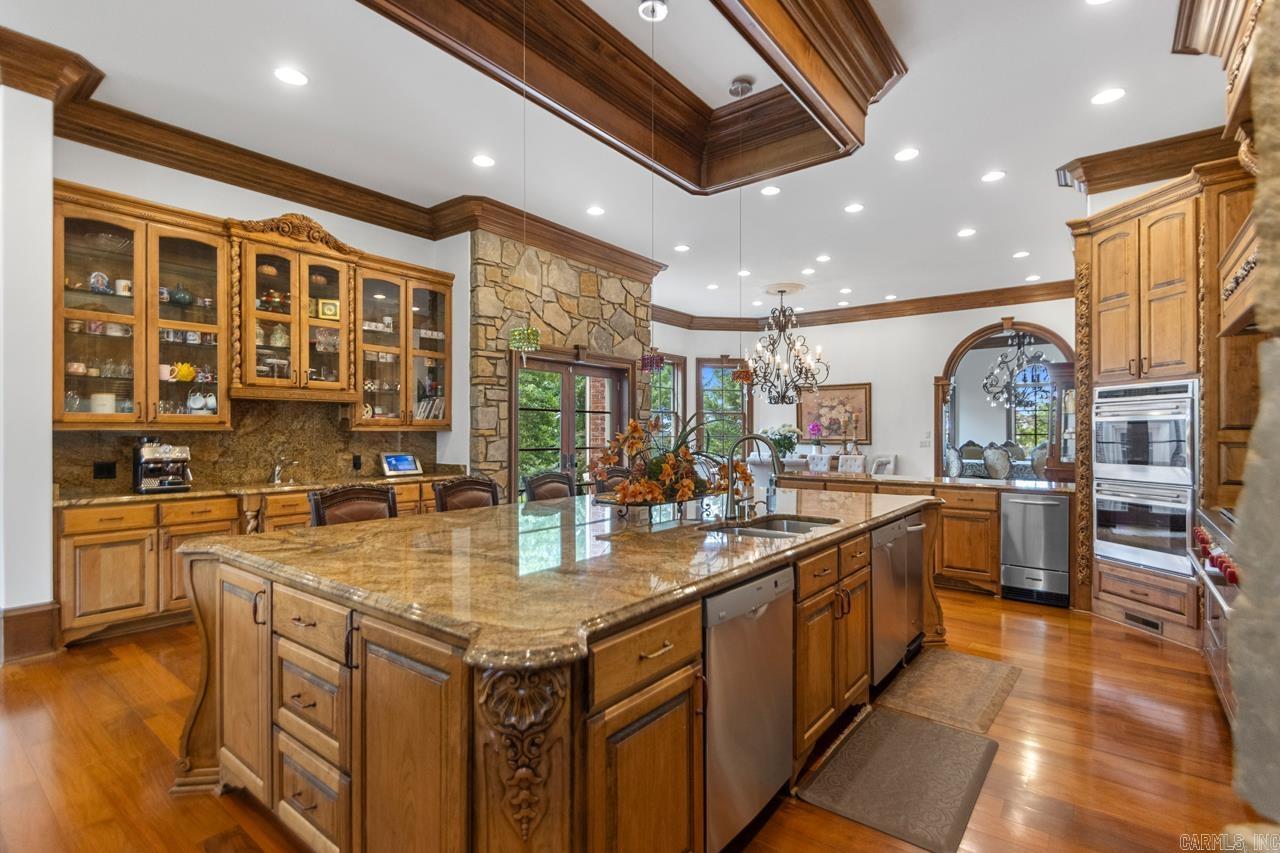 10 Valley Crest Ct Little Rock, AR 72223