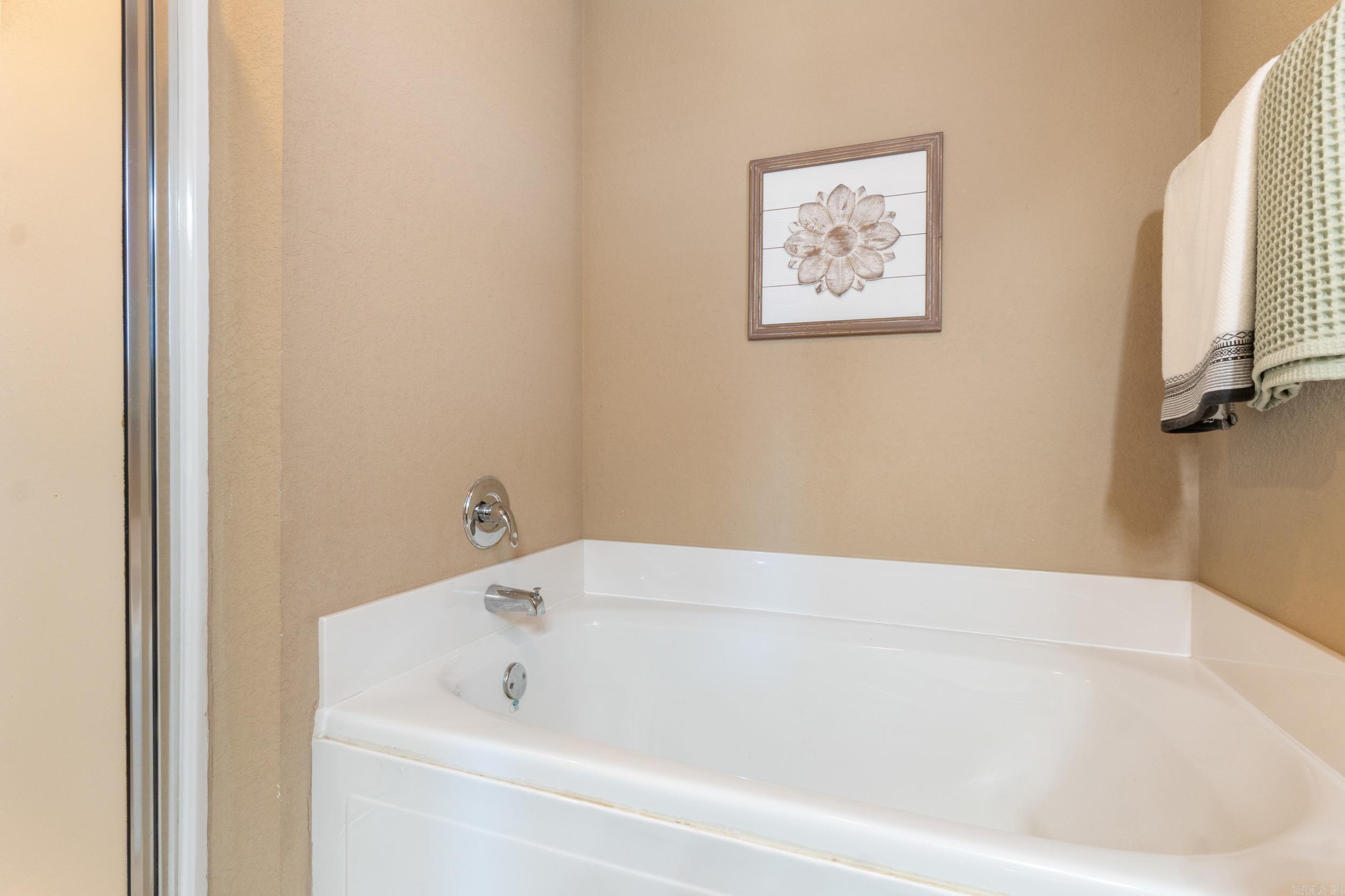 14  Dunwood  Greenbrier, AR
