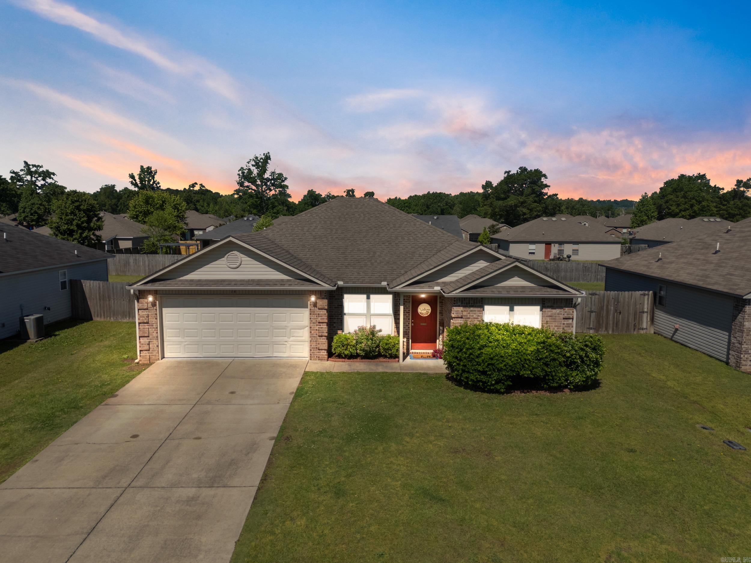 14  Dunwood  Greenbrier, AR